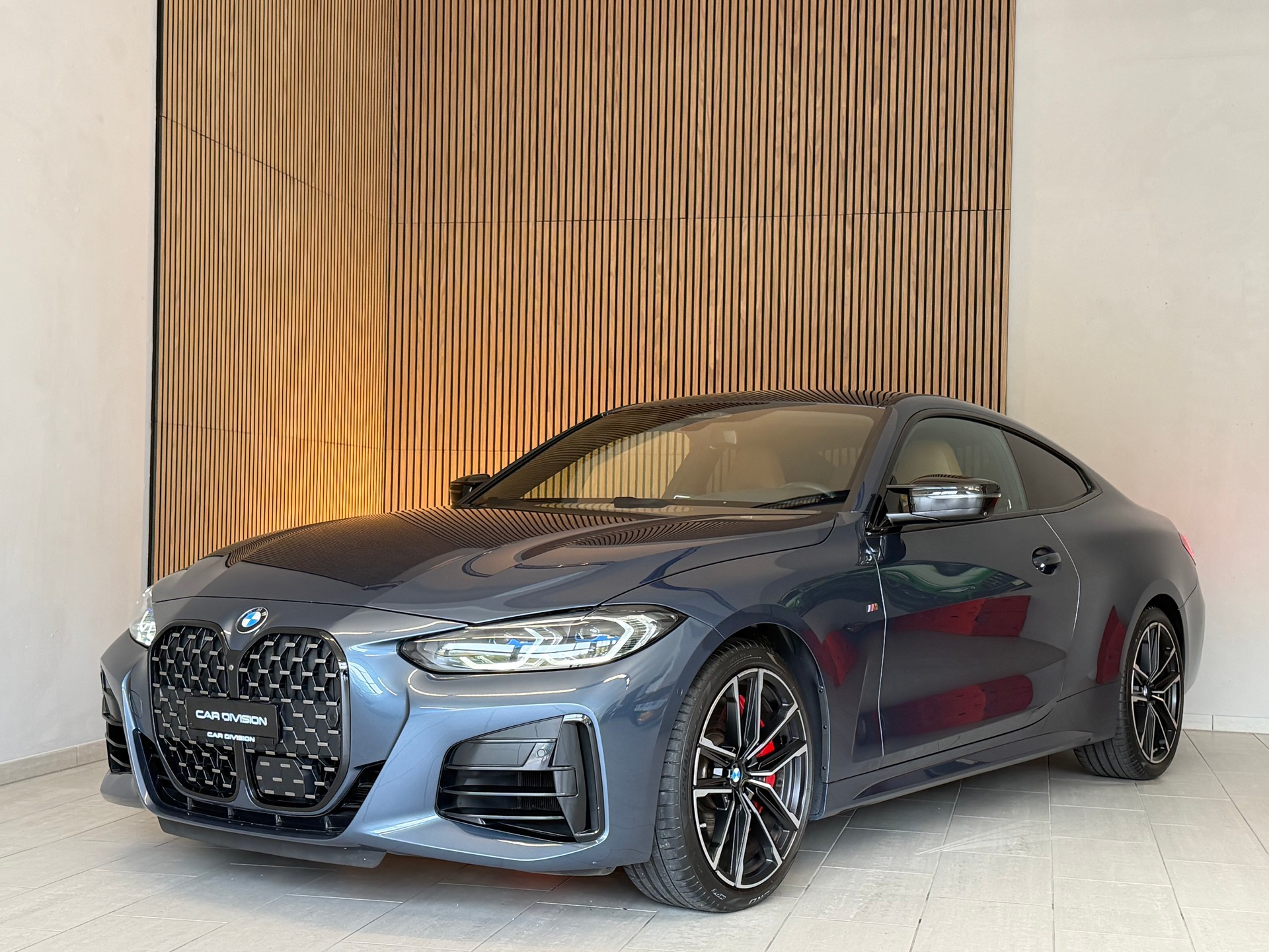BMW M440i xDrive 48V Coupé Steptronic-image-2