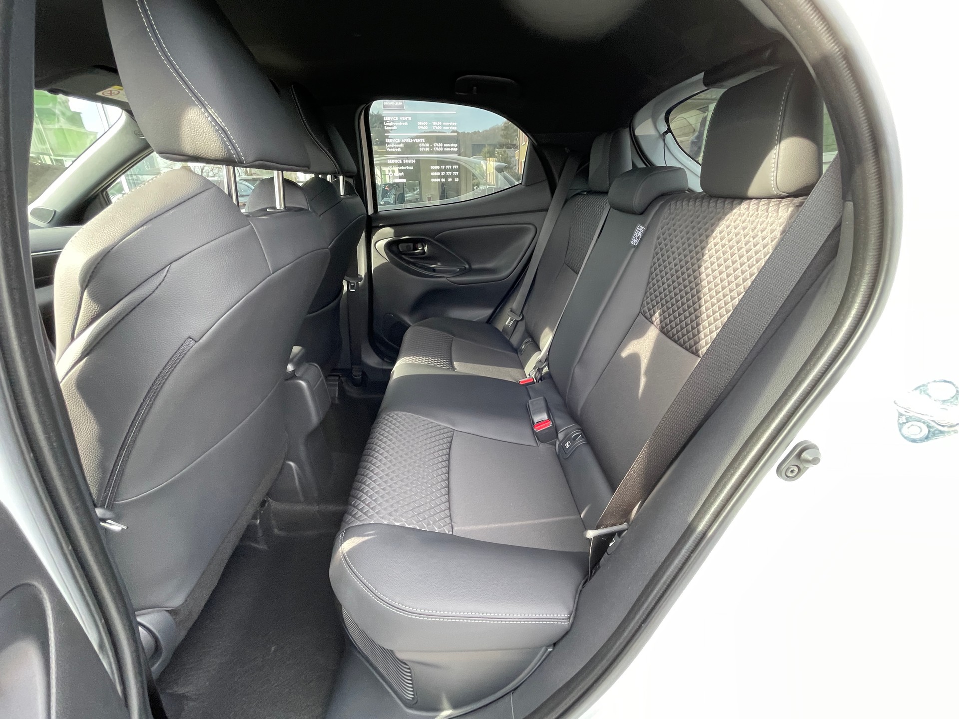MAZDA 2 Hybrid Homura-image-7