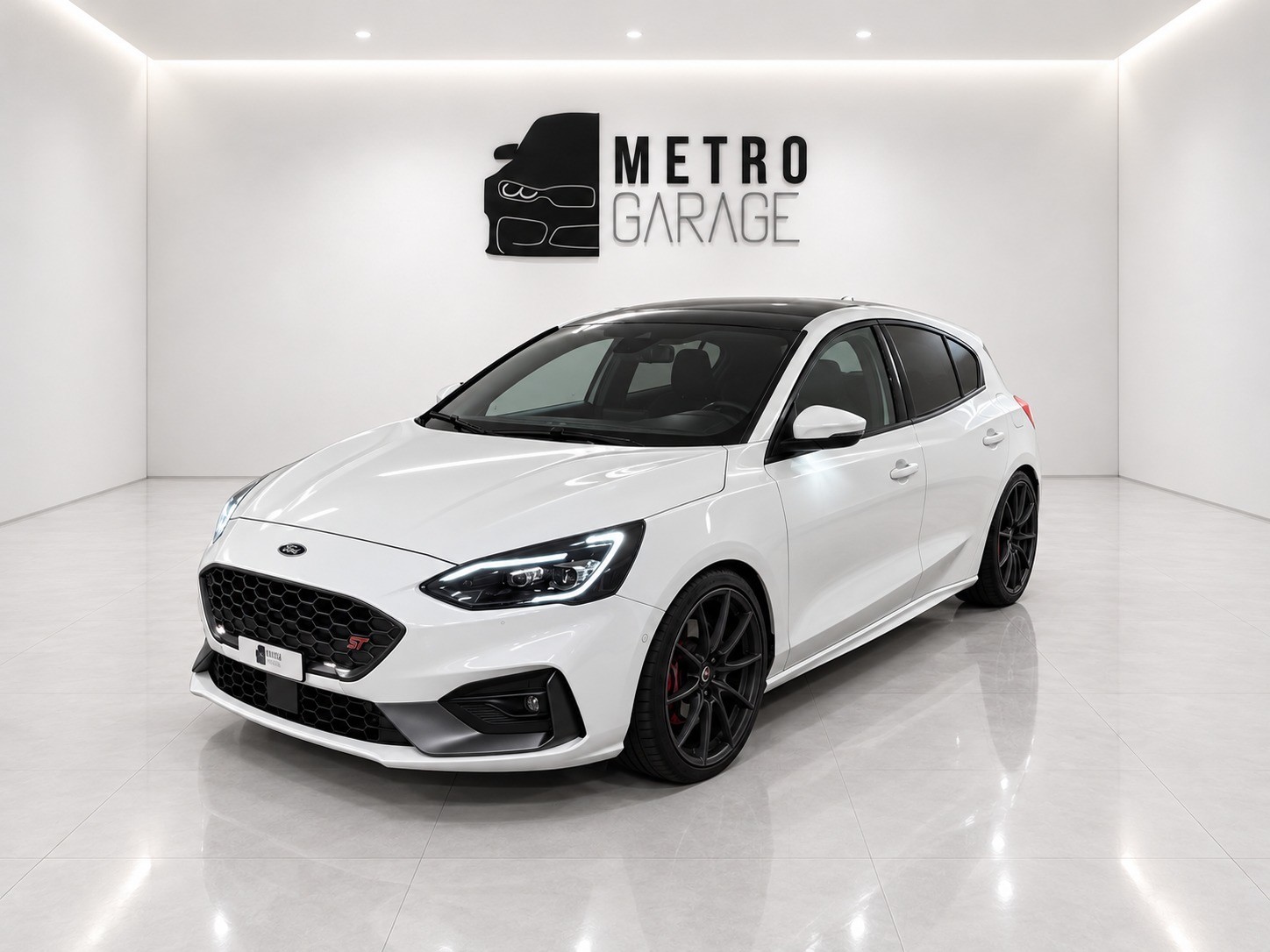 FORD Focus ST 2.3 EcoBoost ST-image-8