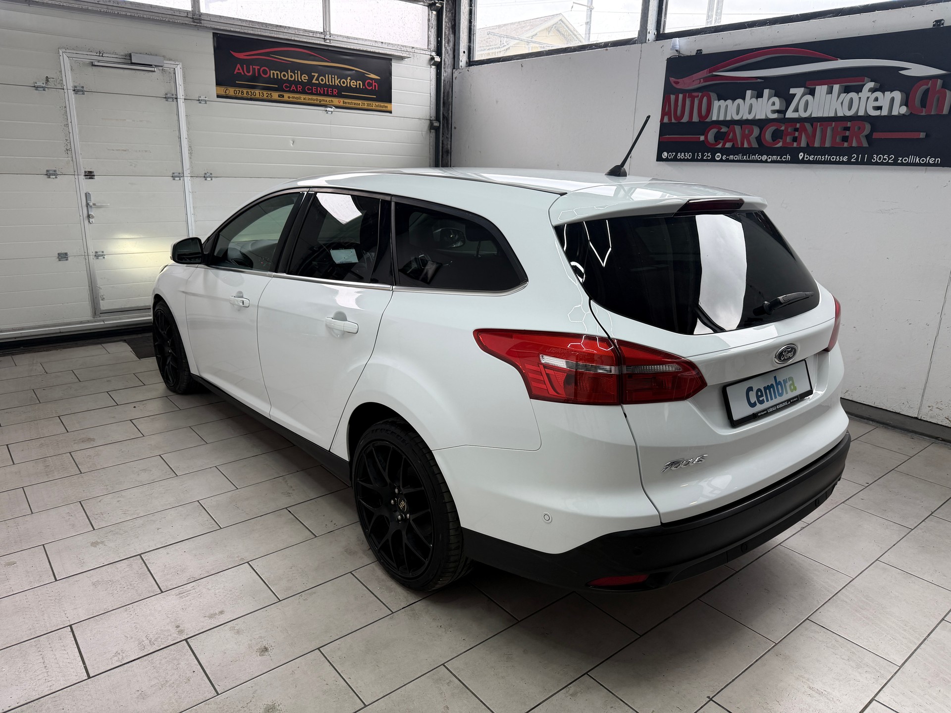 FORD Focus 2.0 TDCi Vignale Automatic-image-3