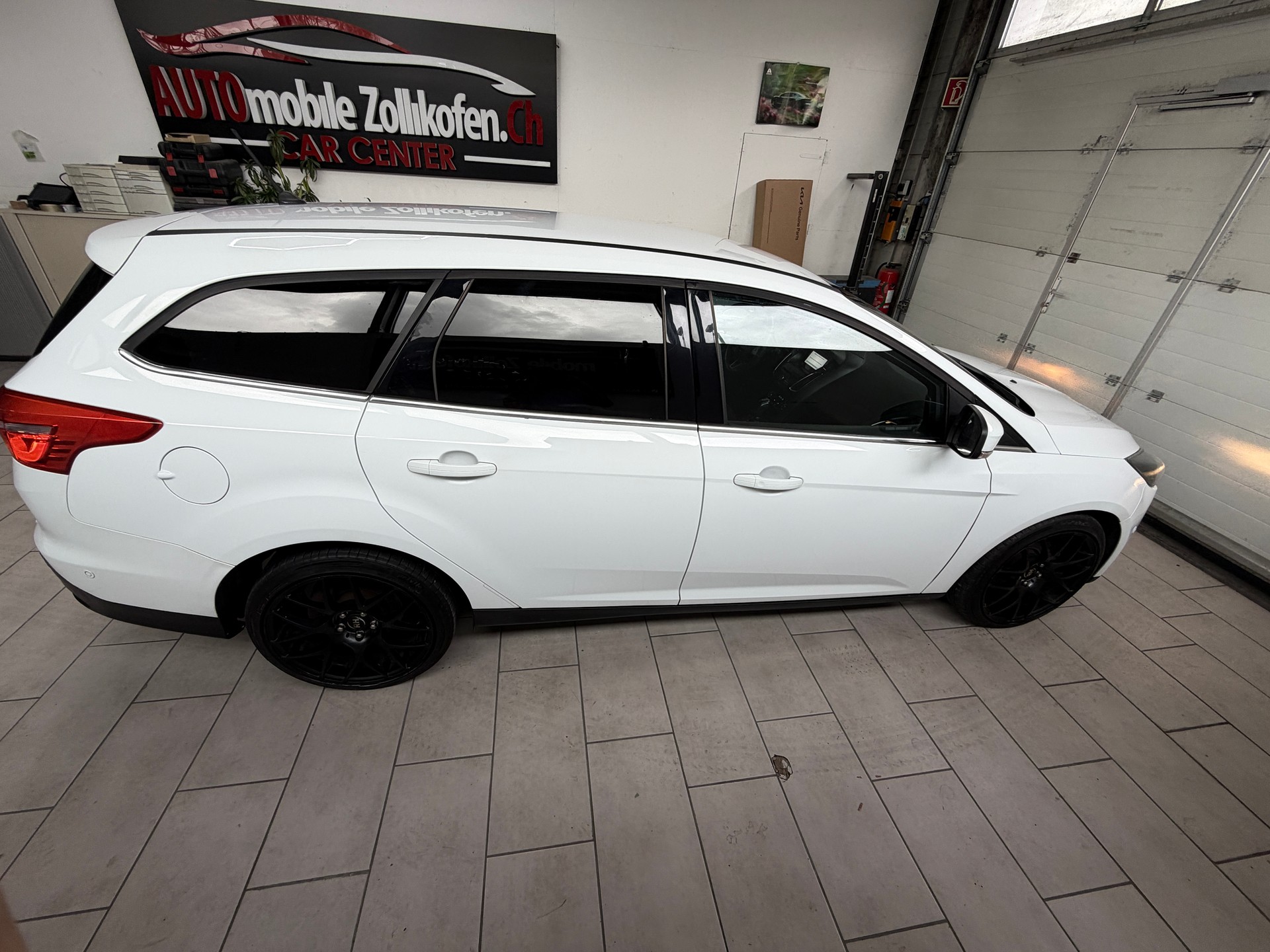 FORD Focus 2.0 TDCi Vignale Automatic-image-10