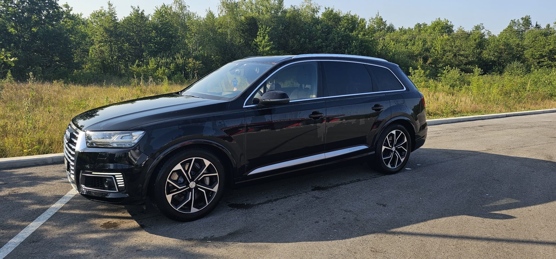 AUDI Q7 e-tron 3.0 TDI quattro tiptronic-image-2