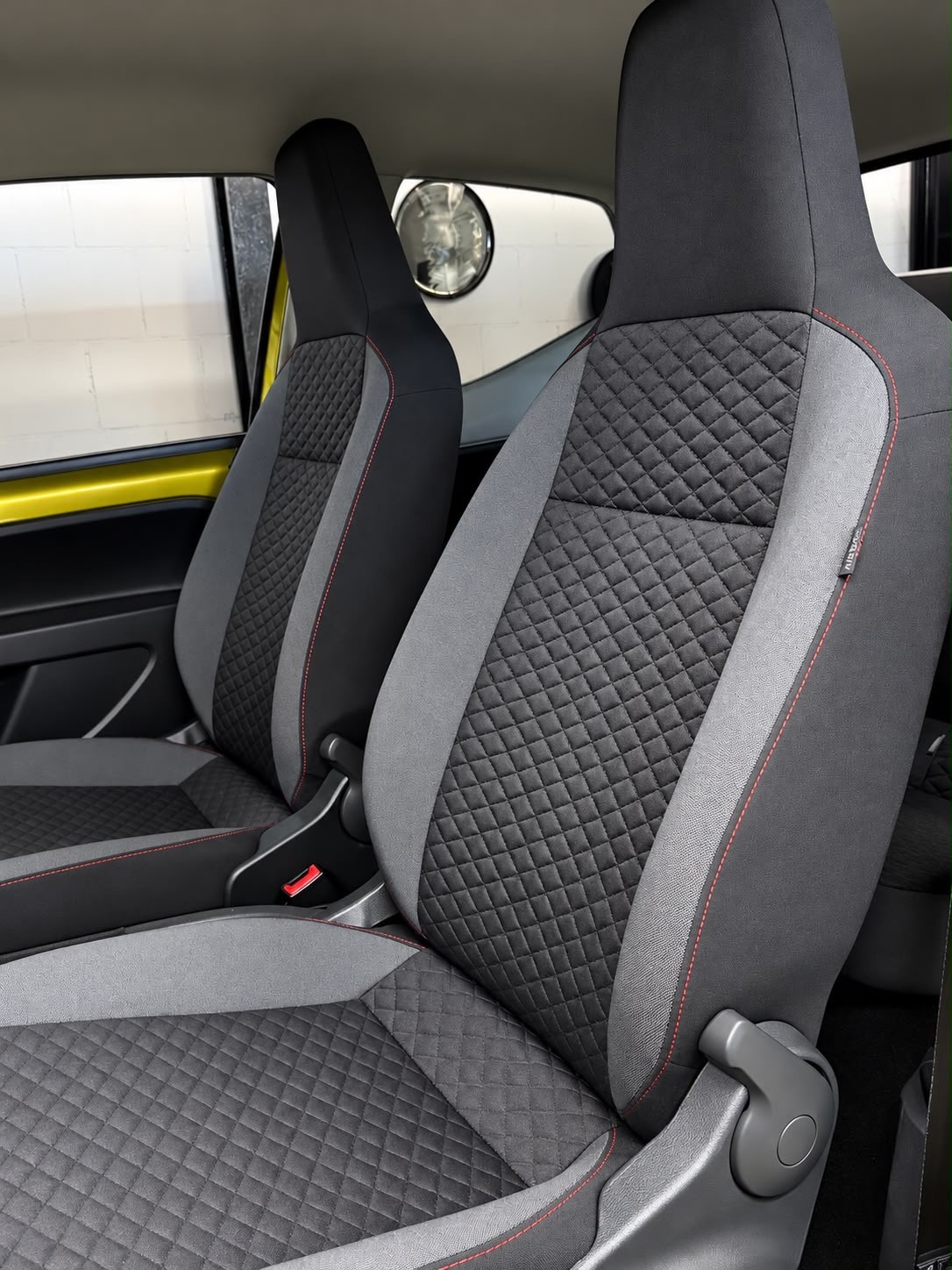 VW Up 1.0 BMT move up-image-12