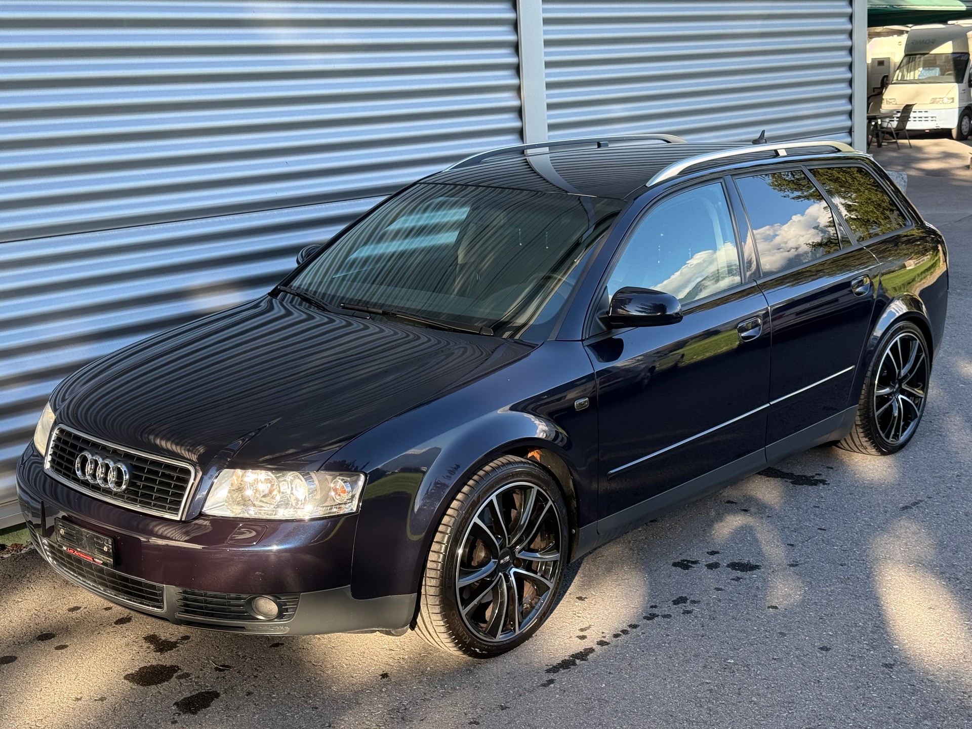 AUDI A4 Avant 3.0 V6 quattro-image-0