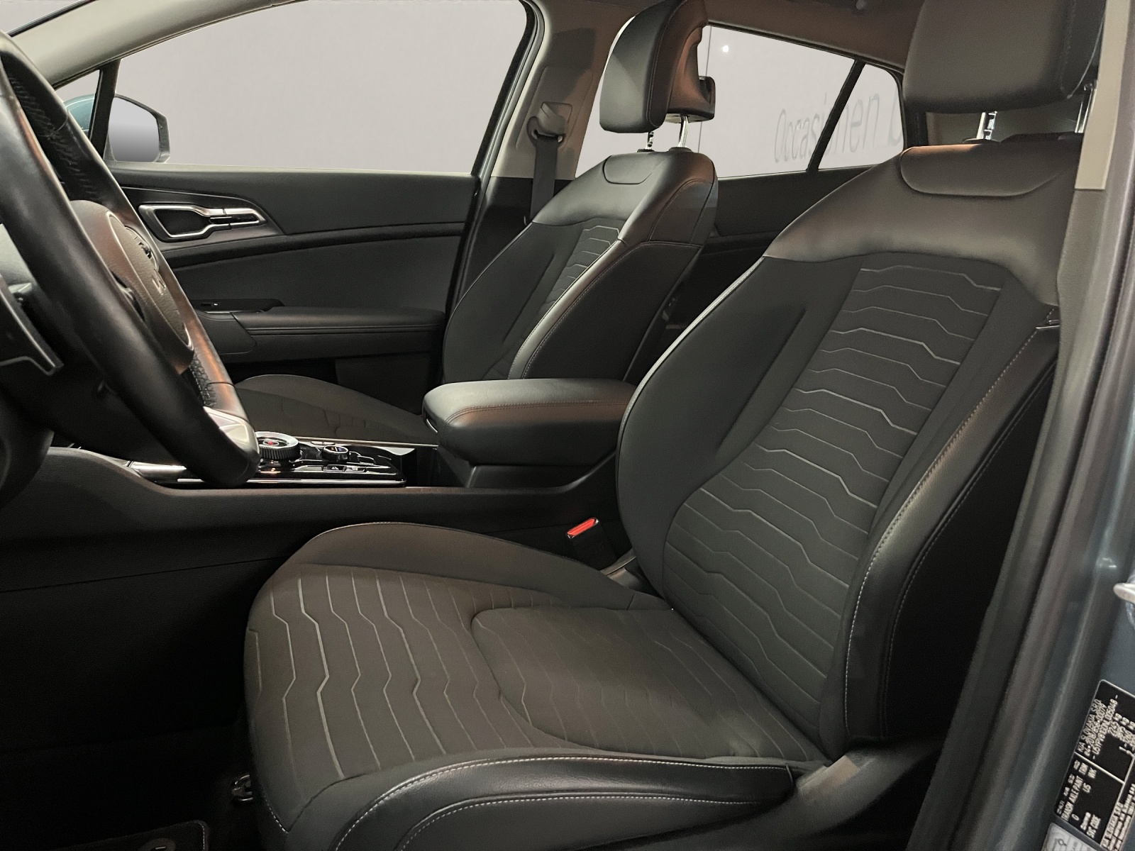 KIA Sportage 1.6 T-GDi Hybrid Power Edition-image-6