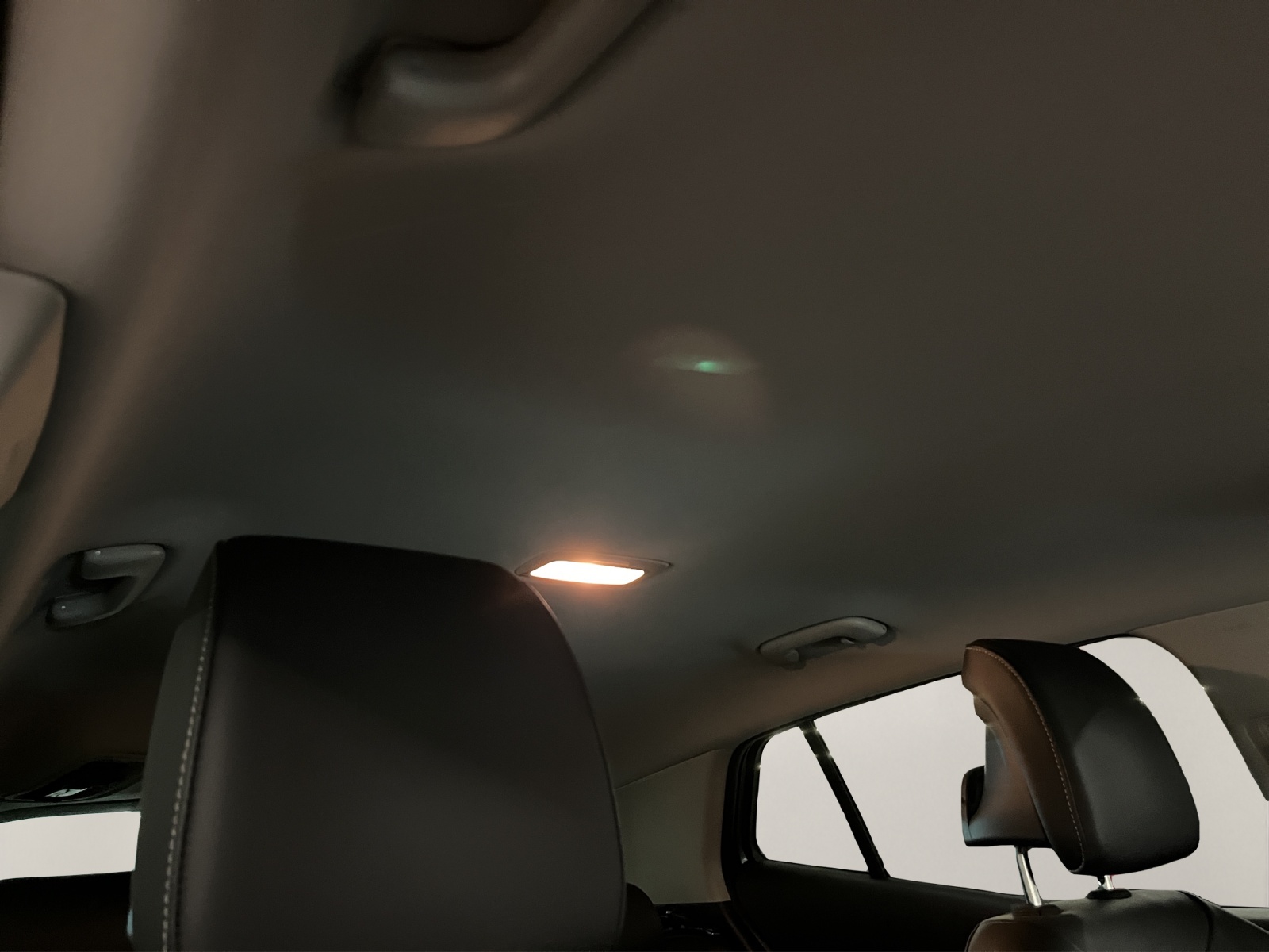 KIA Sportage 1.6 T-GDi Hybrid Power Edition-image-15