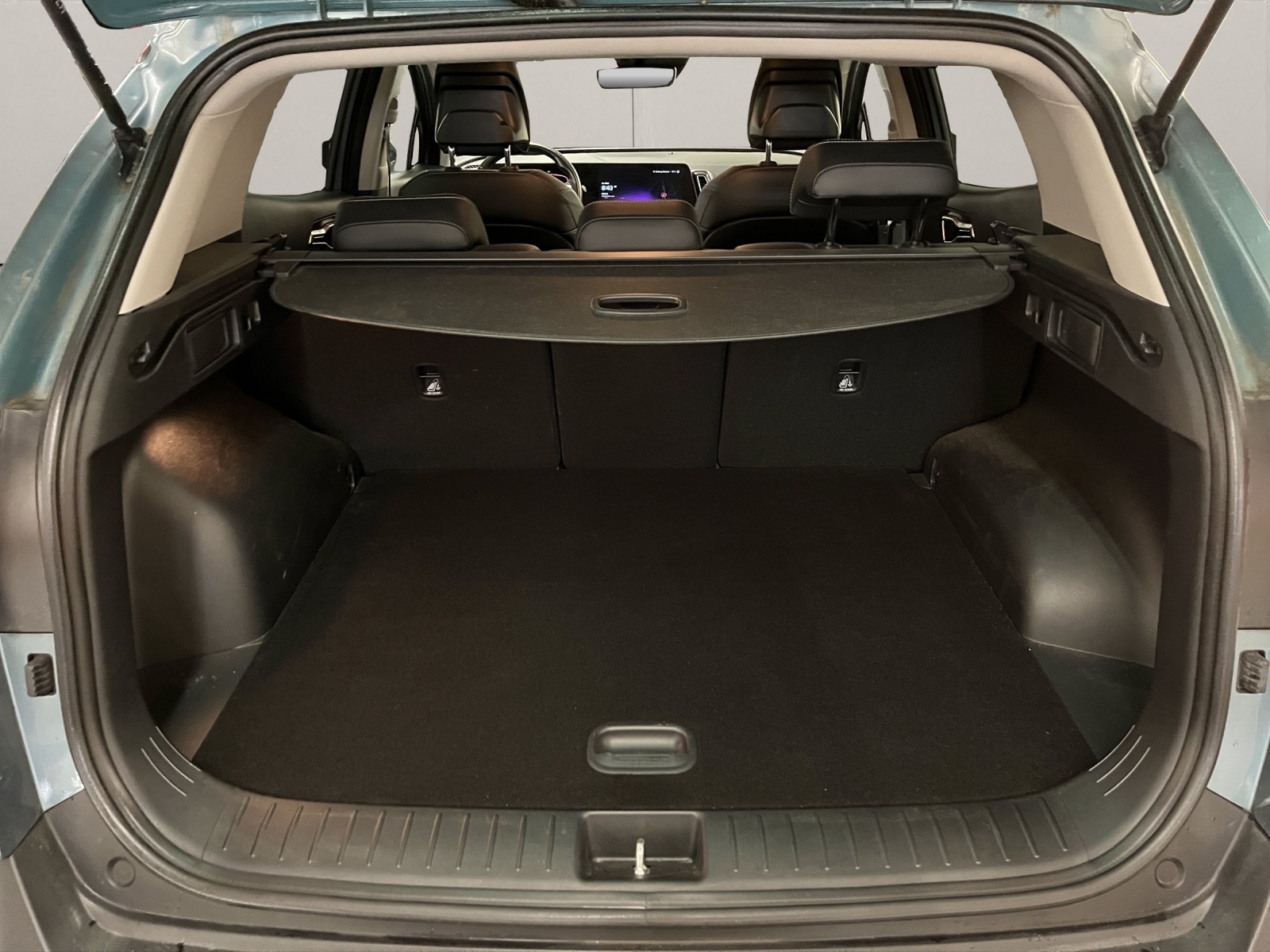 KIA Sportage 1.6 T-GDi Hybrid Power Edition-image-17