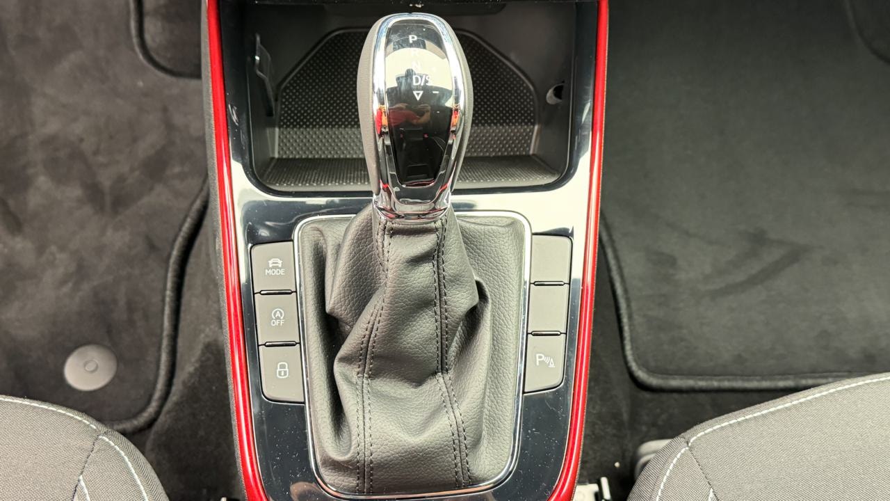 SKODA Fabia 1.0 TSI Monte Carlo DSG-image-10