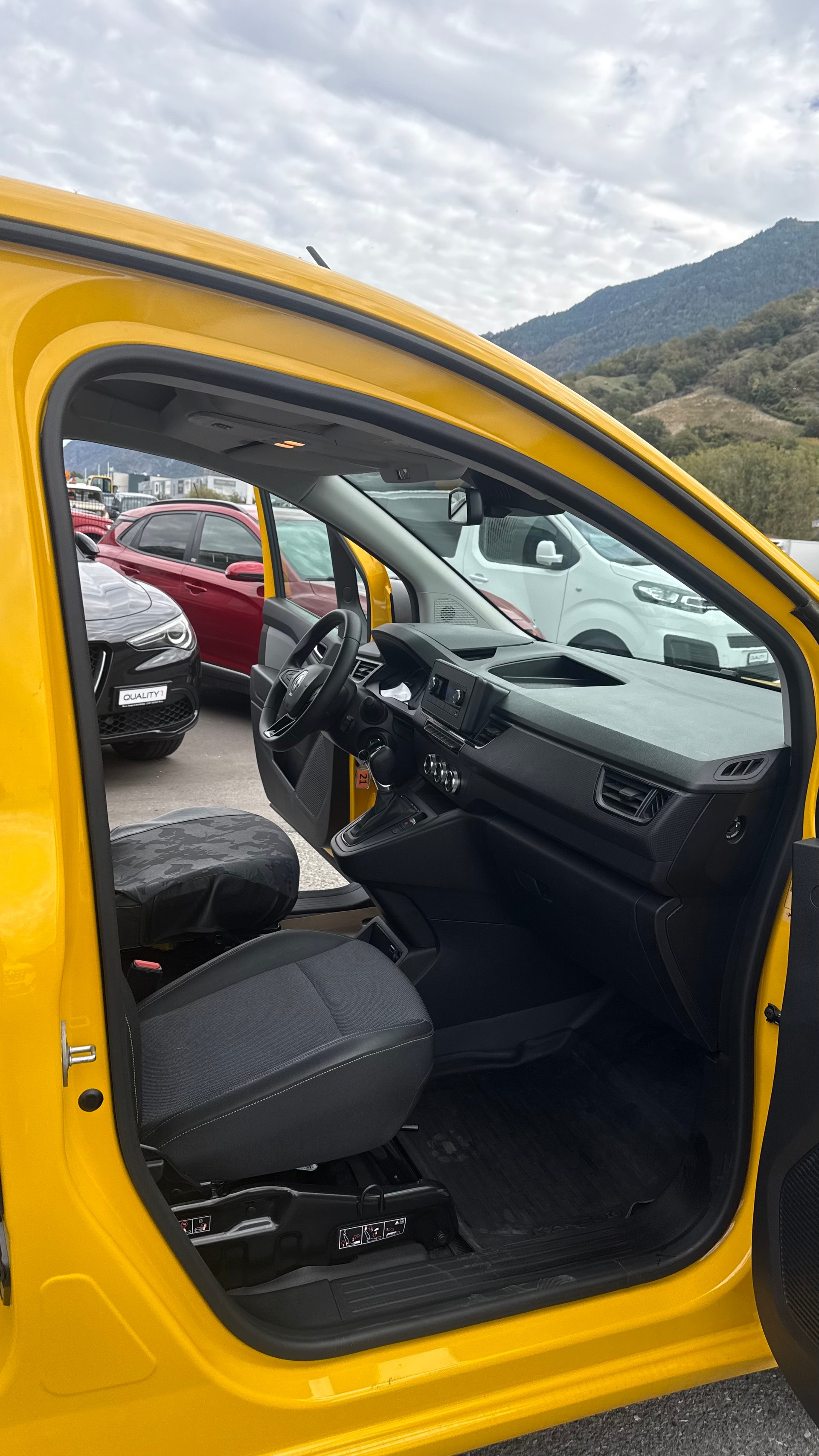 RENAULT Kangoo Van EV45 Open Sesame 22kW Extra-image-10