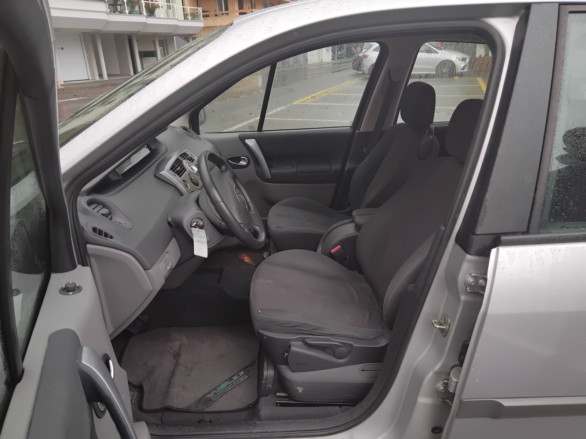 RENAULT Scenic2-image-2