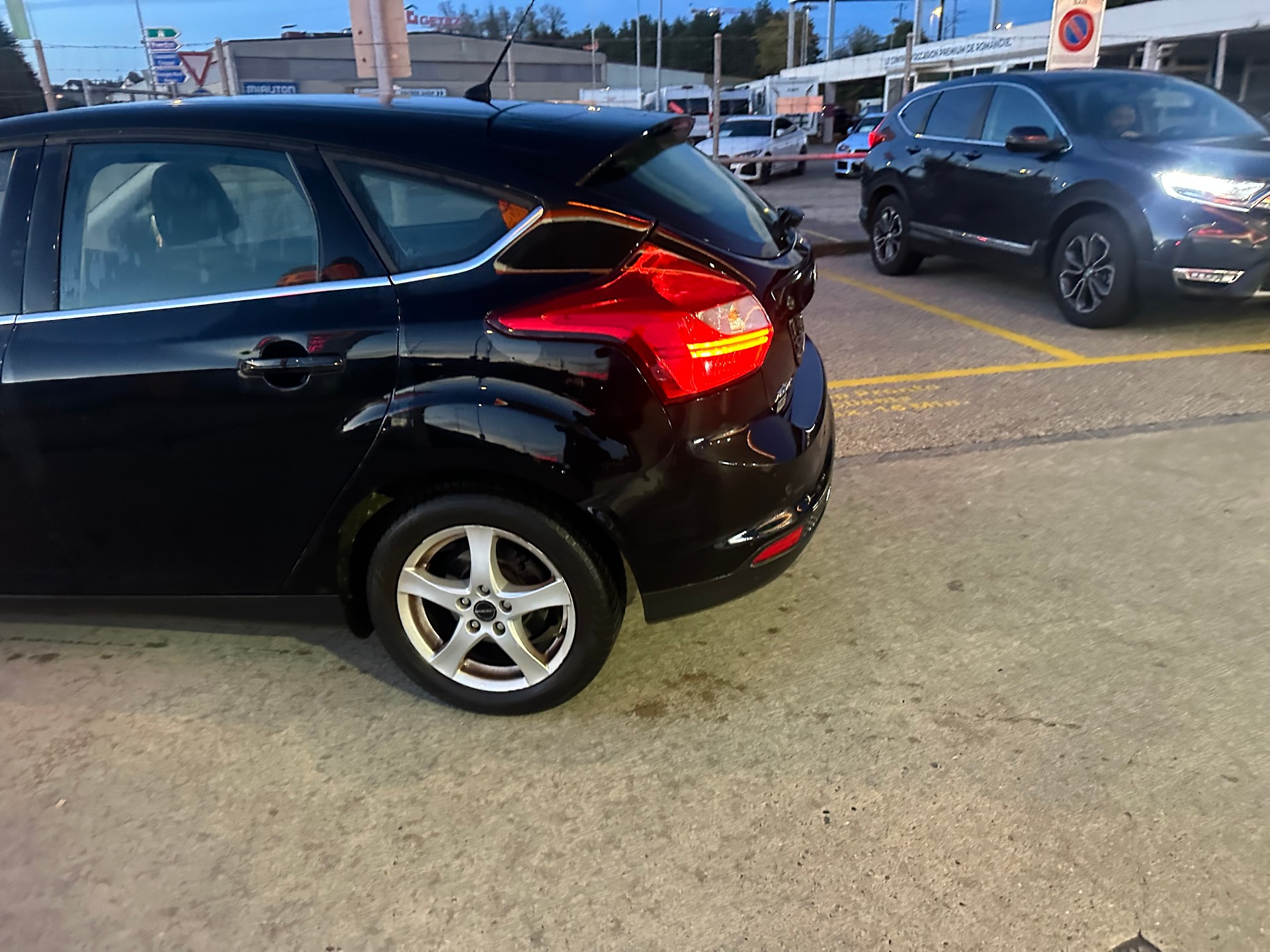 FORD Focus 2.0 TDCi Titanium PowerShift-image-3