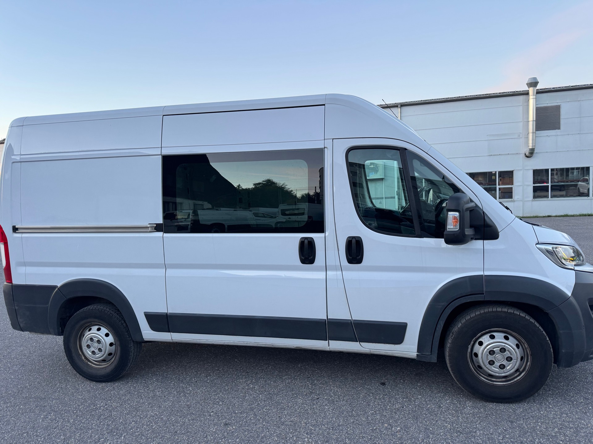 FIAT Ducato 35 2.3 MJ-image-1