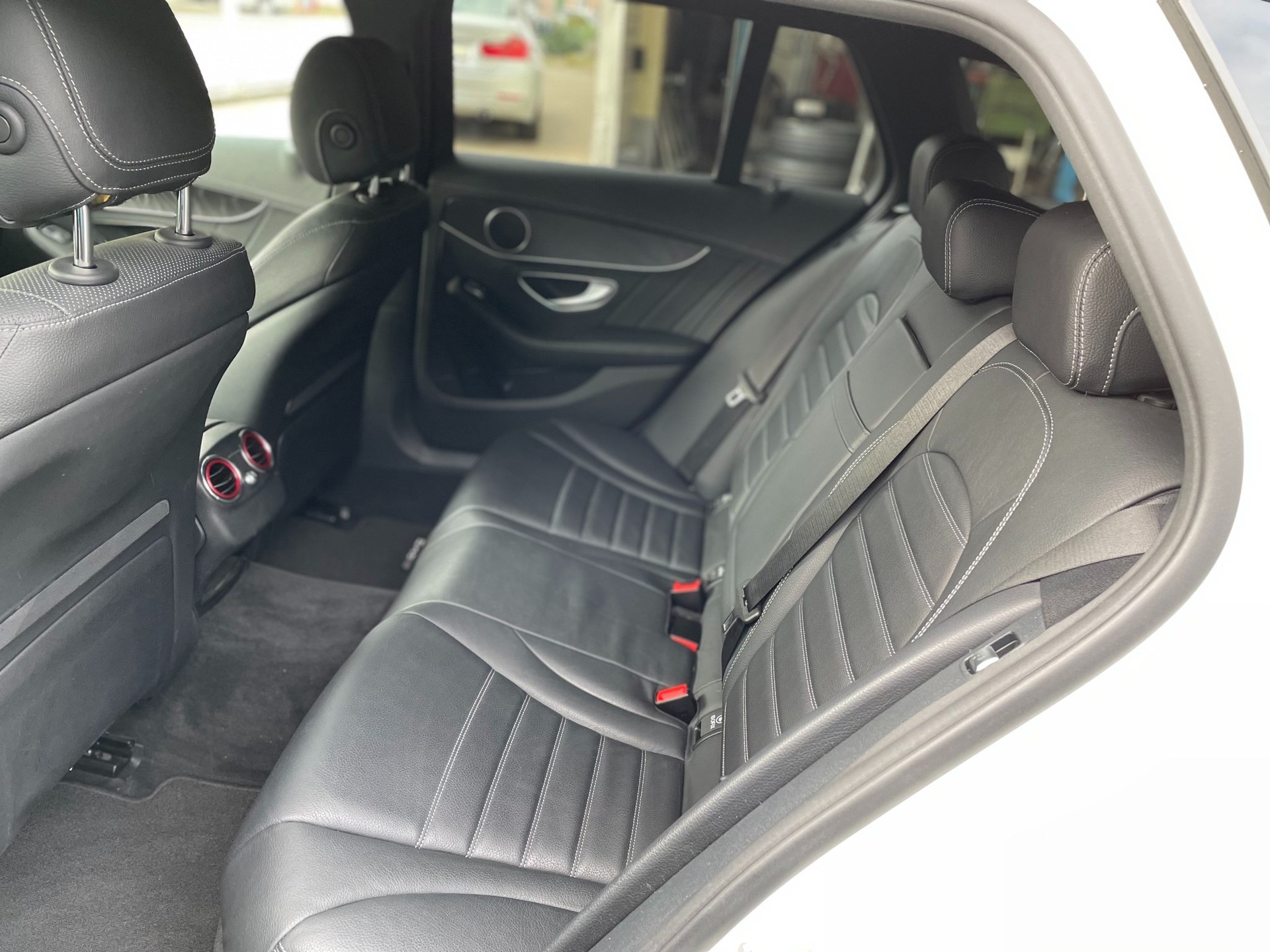 MERCEDES-BENZ C 450 AMG 4Matic 7G-Tronic-image-10