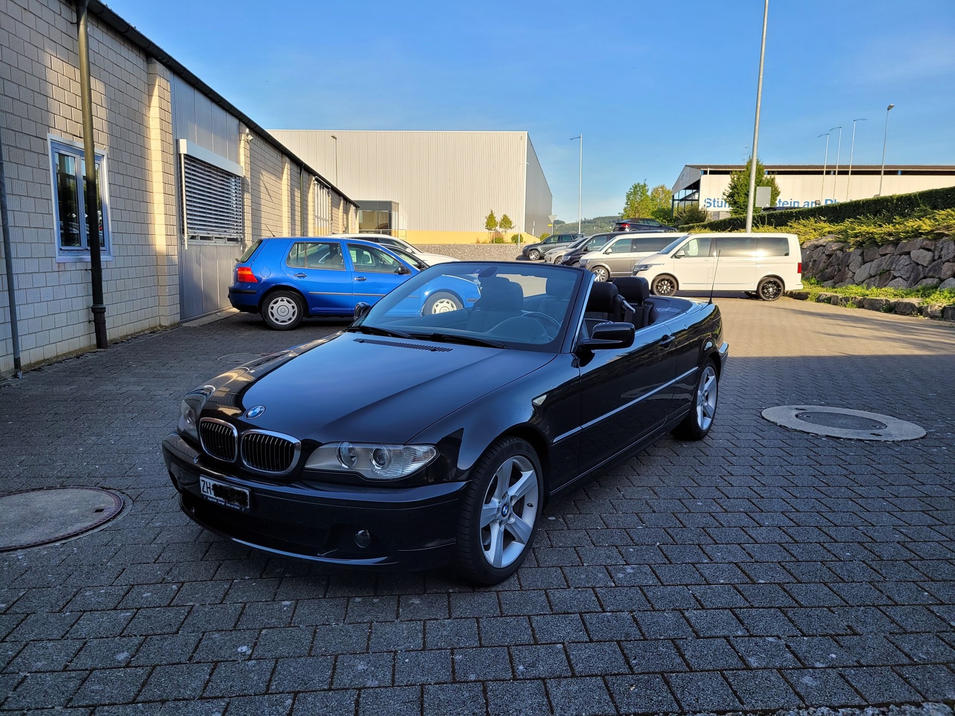 BMW BMW 330Ci Cabrio-image-0