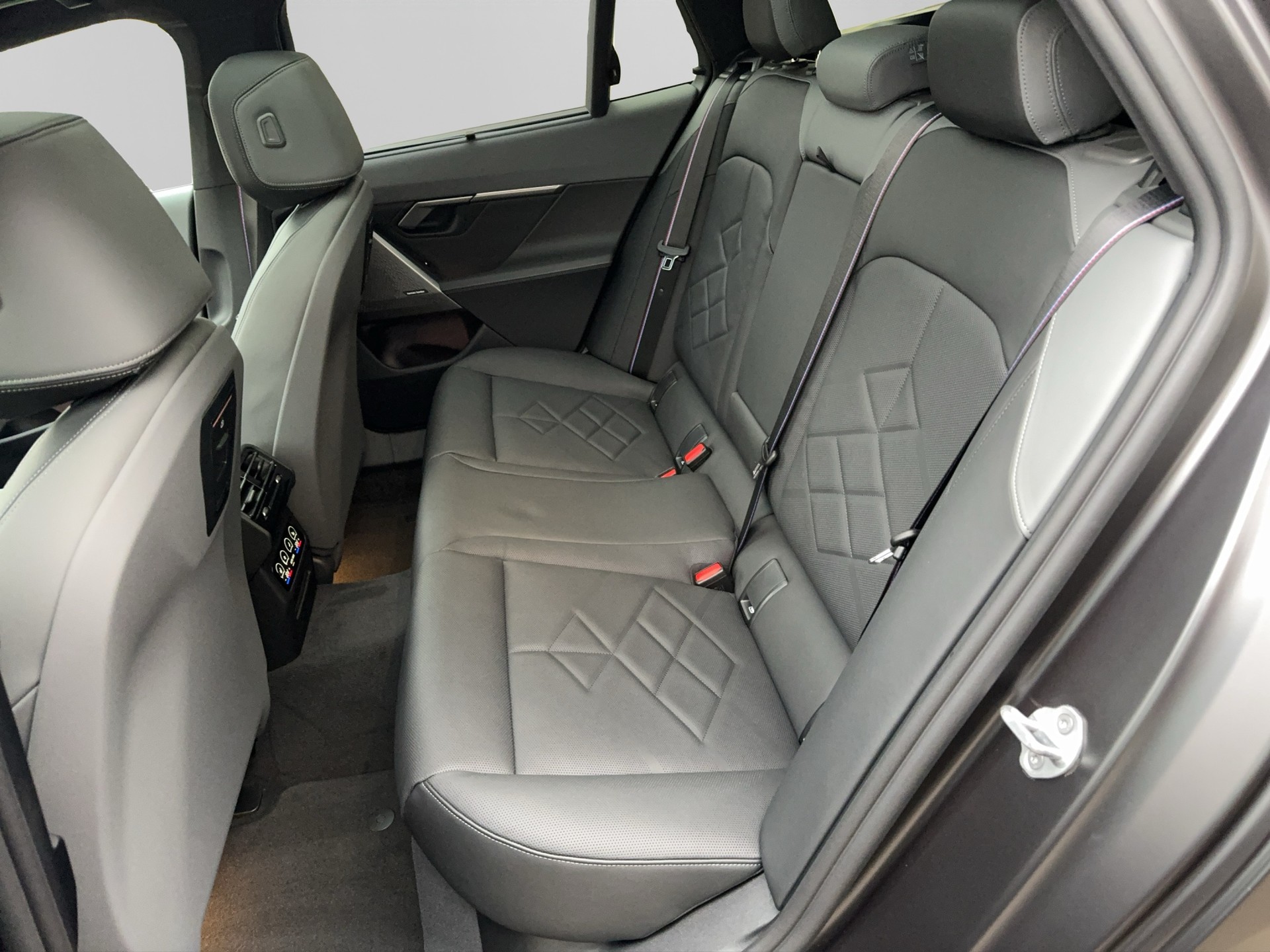 BMW 540d xDrive 48V Touring M Sport Pro Steptronic-image-17