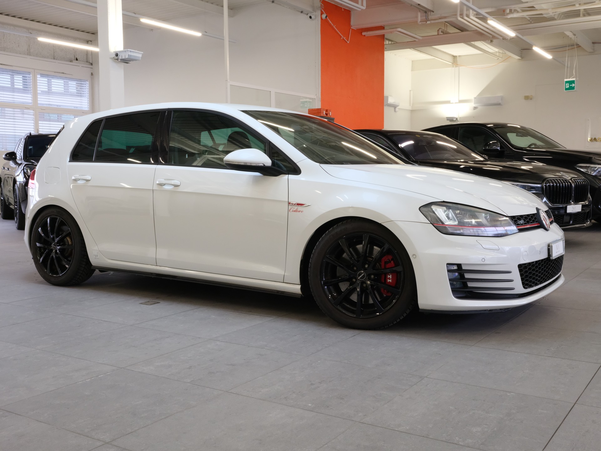 VW Golf 2.0 TSI GTI Performance-image-0