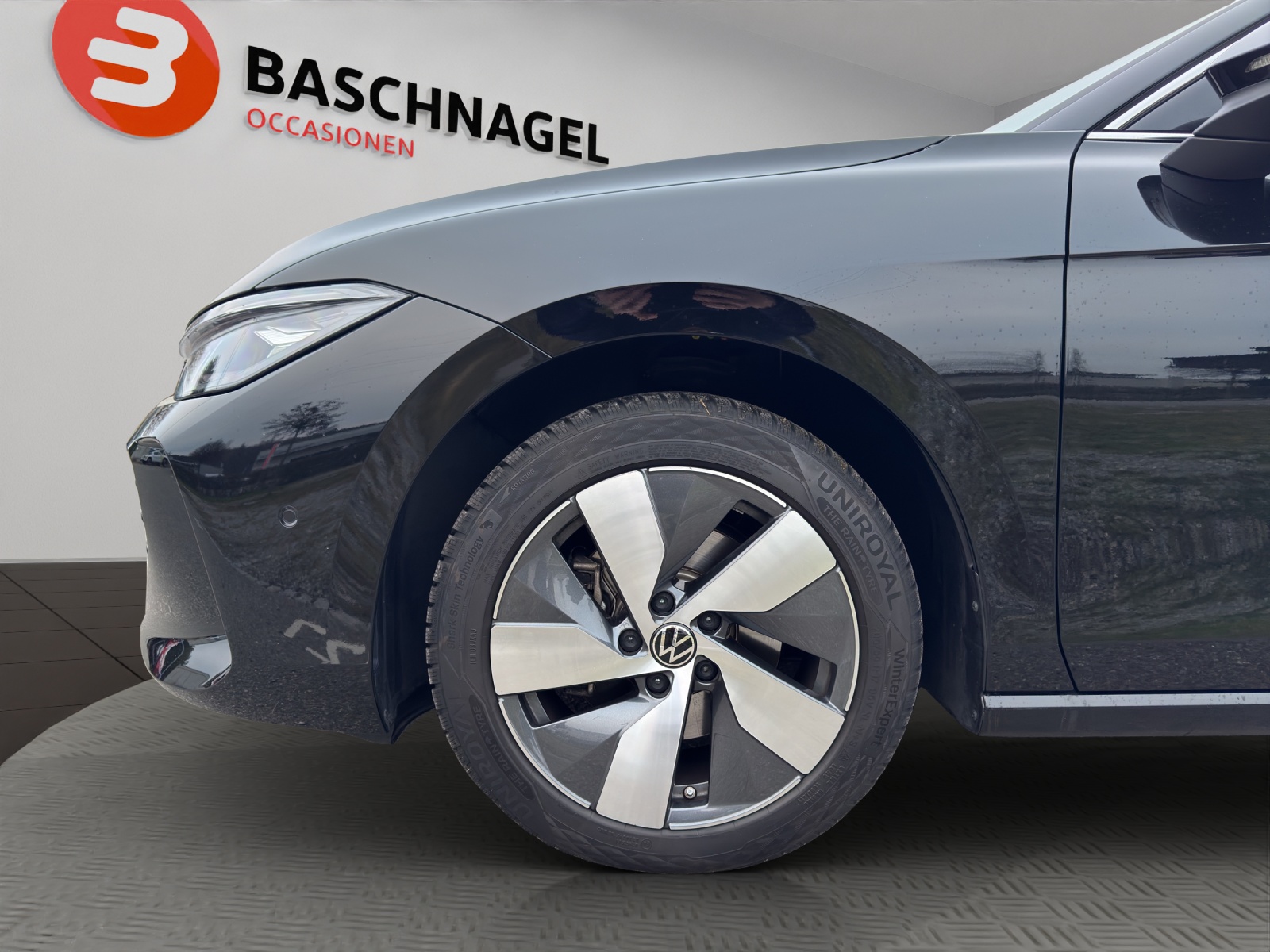 VW Passat Variant 2.0 TDI evo Business DSG-image-6