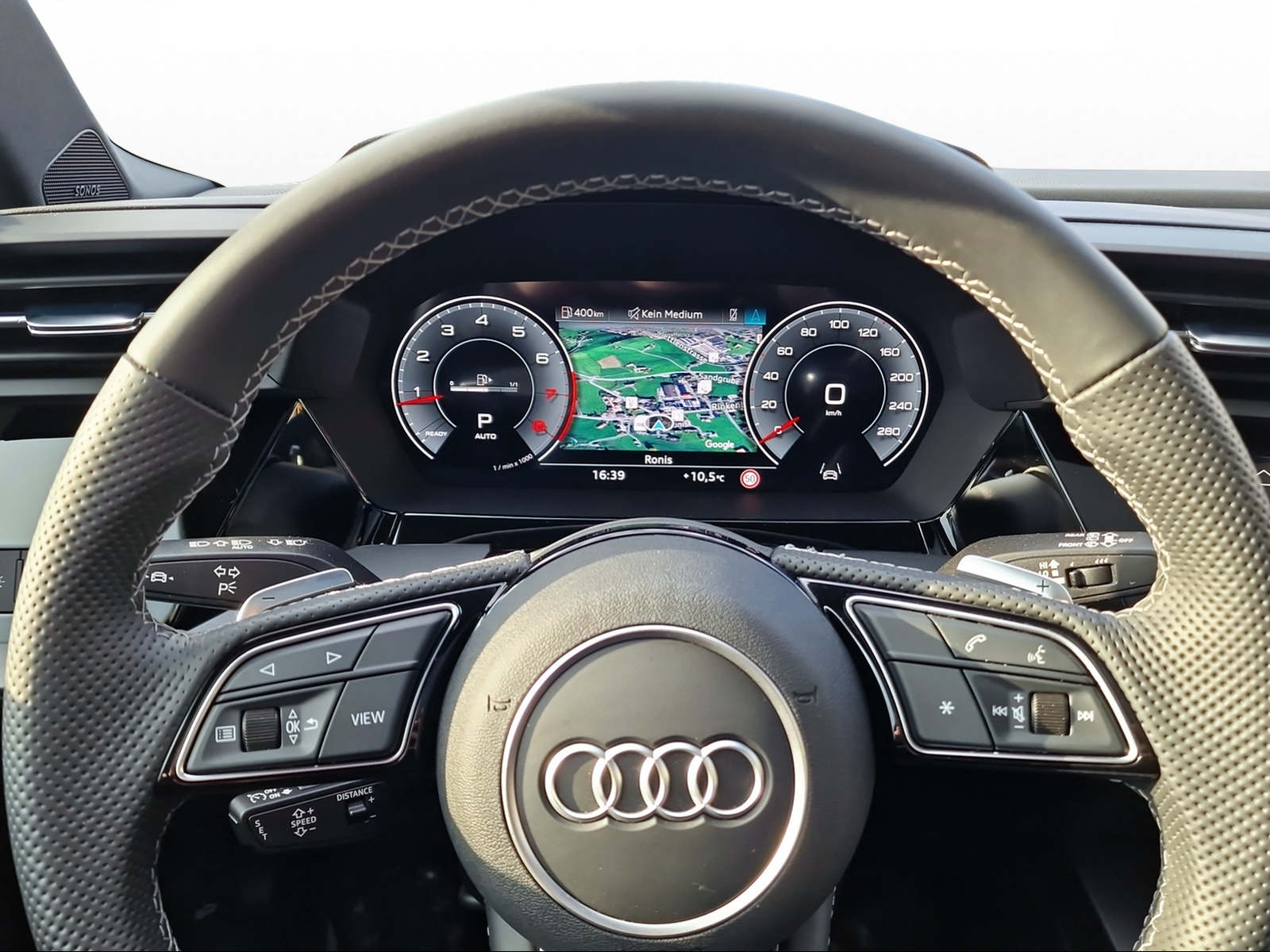 AUDI A3 Sportback 35 TFSI Attraction S-tronic-image-4