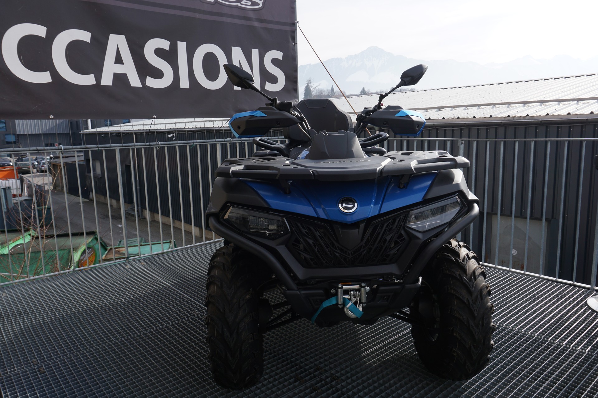 CF MOTO C Force 625 DLXEPS 4x4-image-1