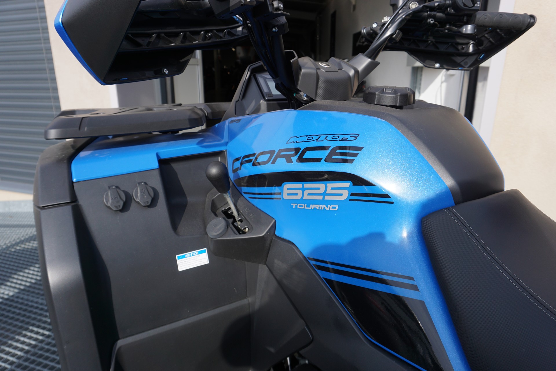 CF MOTO C Force 625 DLXEPS 4x4-image-5