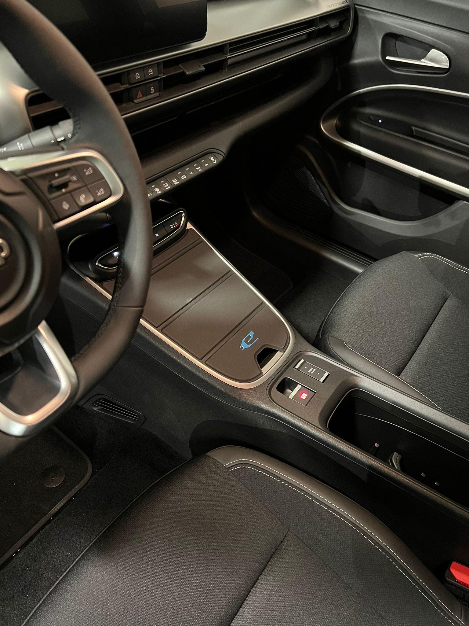 JEEP Avenger Swiss Altitude-image-5