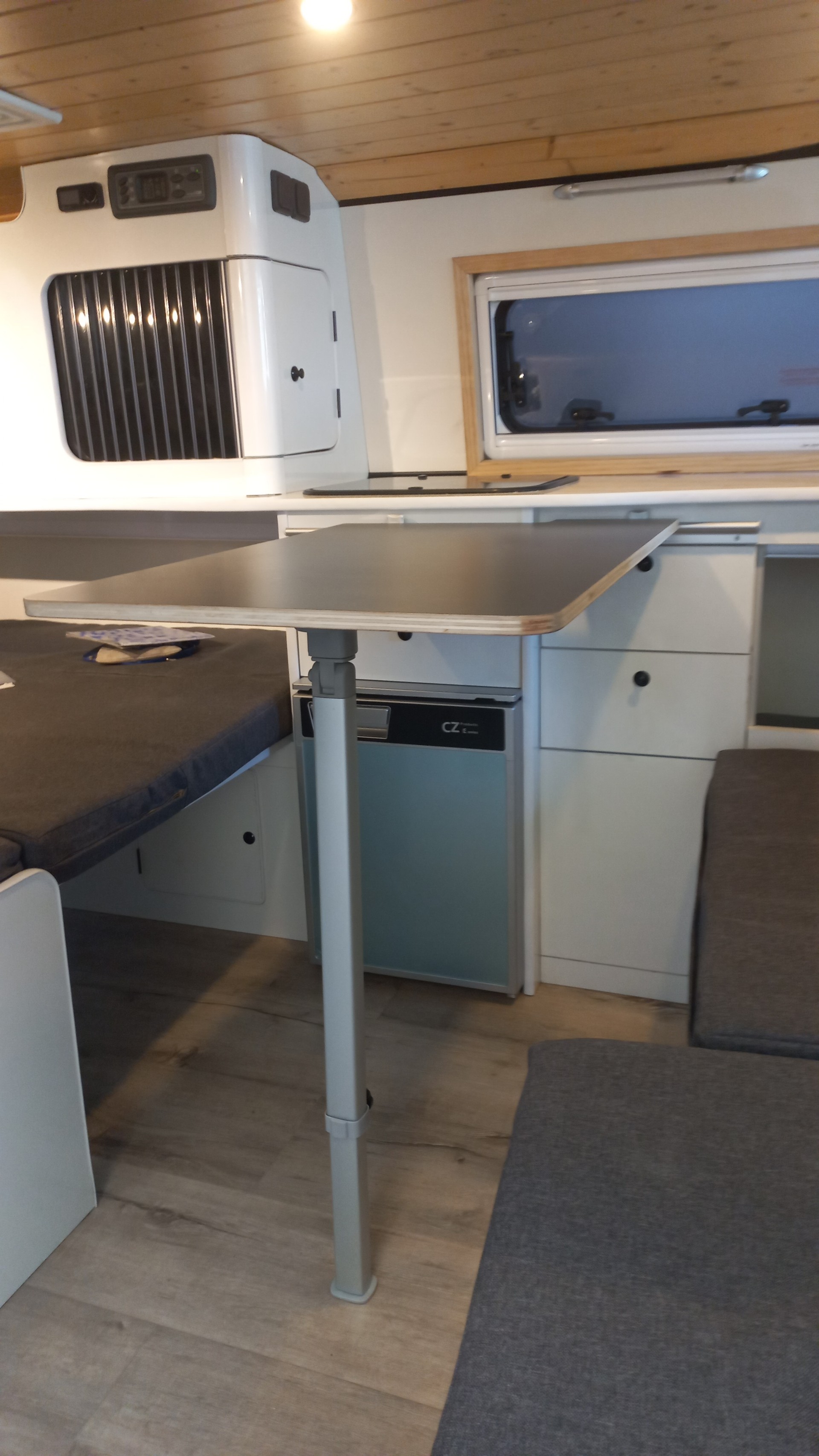 FORD TRANSIT CUSTOM 122 PS-image-5