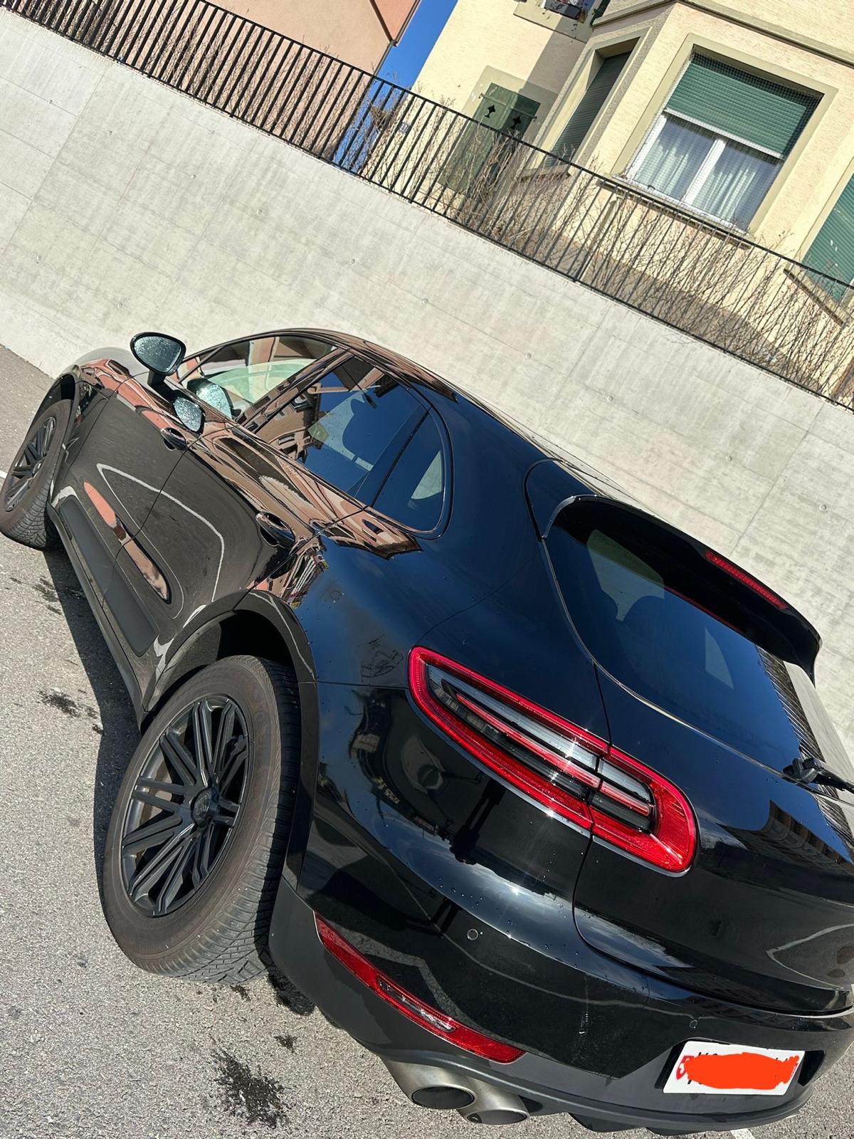 PORSCHE Macan S PDK-image-15