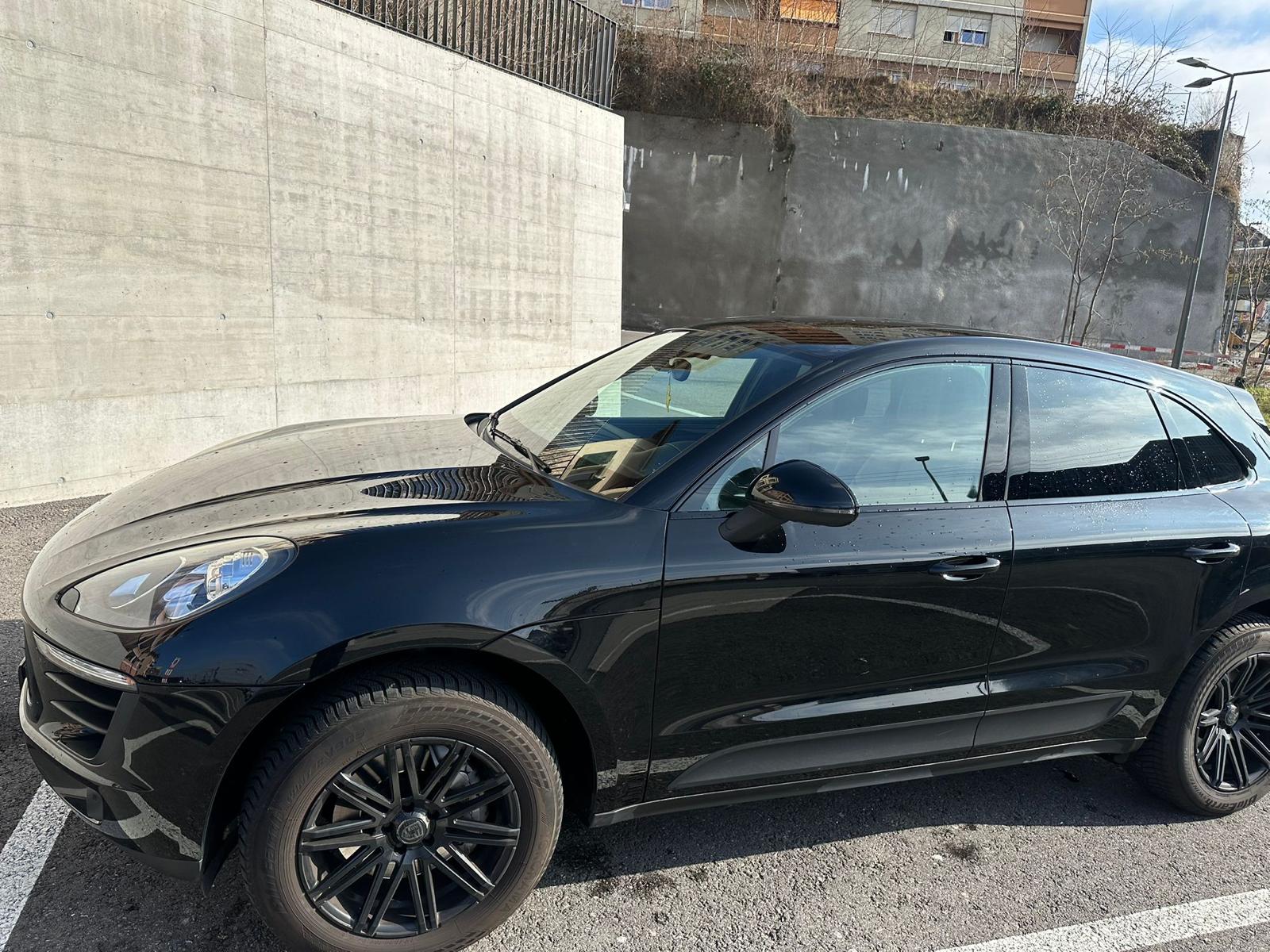PORSCHE Macan S PDK-image-5