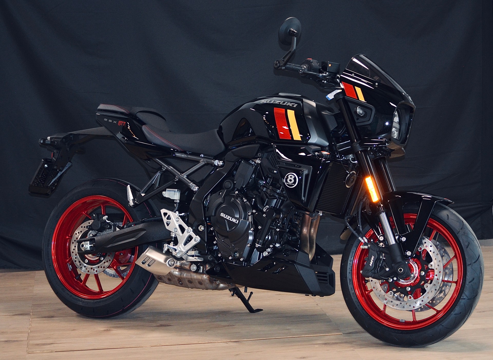 SUZUKI GSX800 (8TT)-image-14