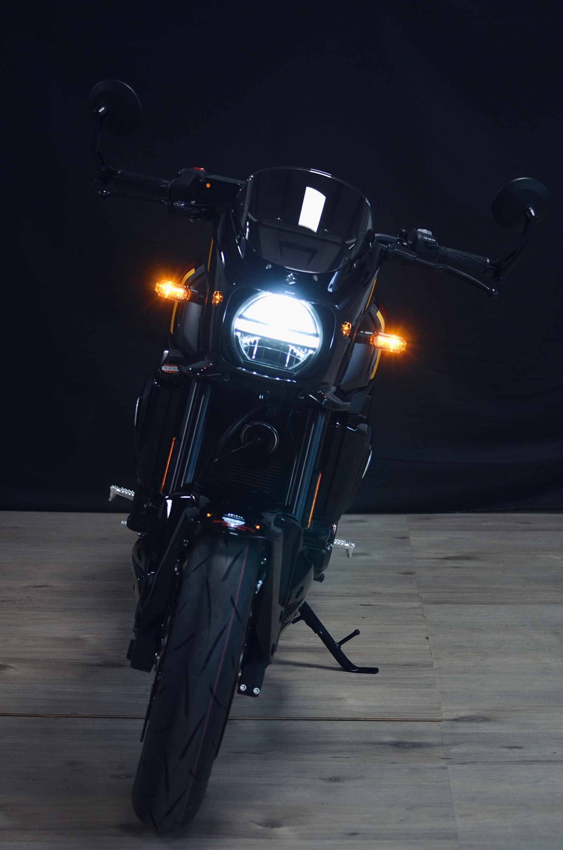 SUZUKI GSX800 (8TT)-image-4