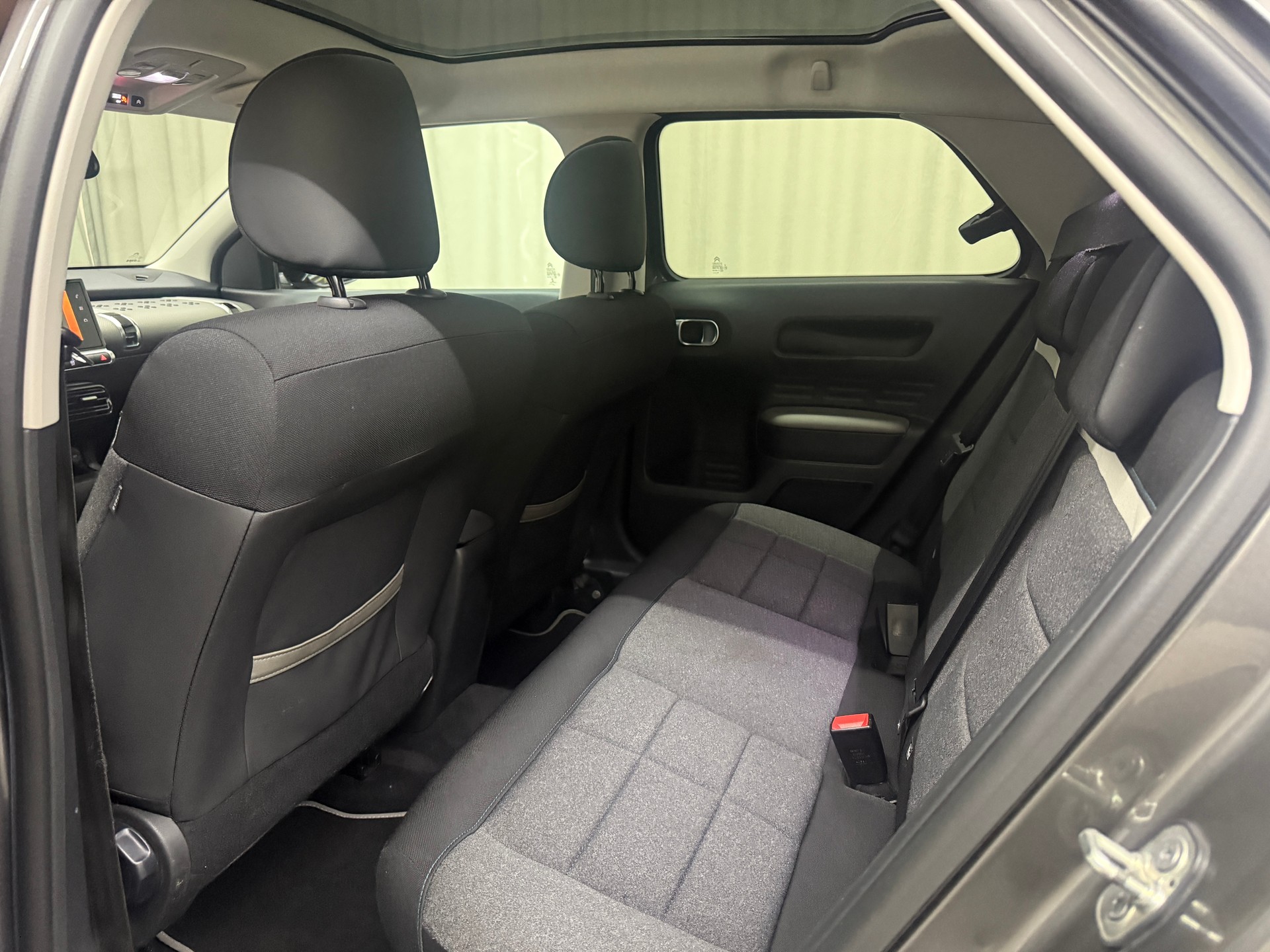 CITROEN C4 Cactus 1.2 Pure Tech Shine-image-7