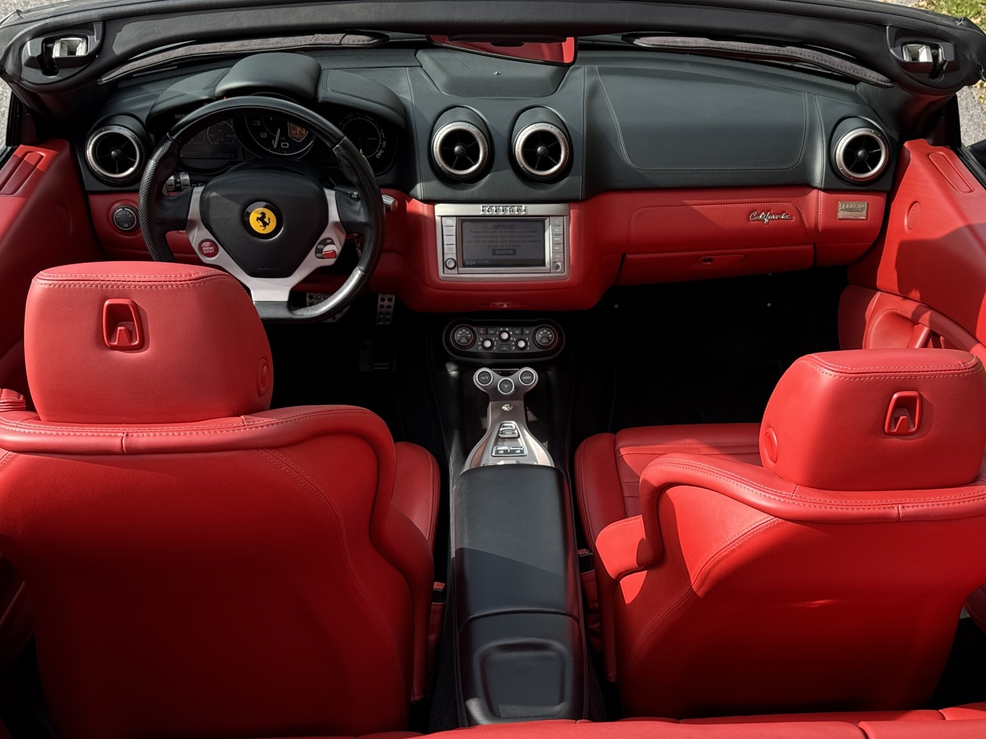 FERRARI California 4.3 V8-image-2