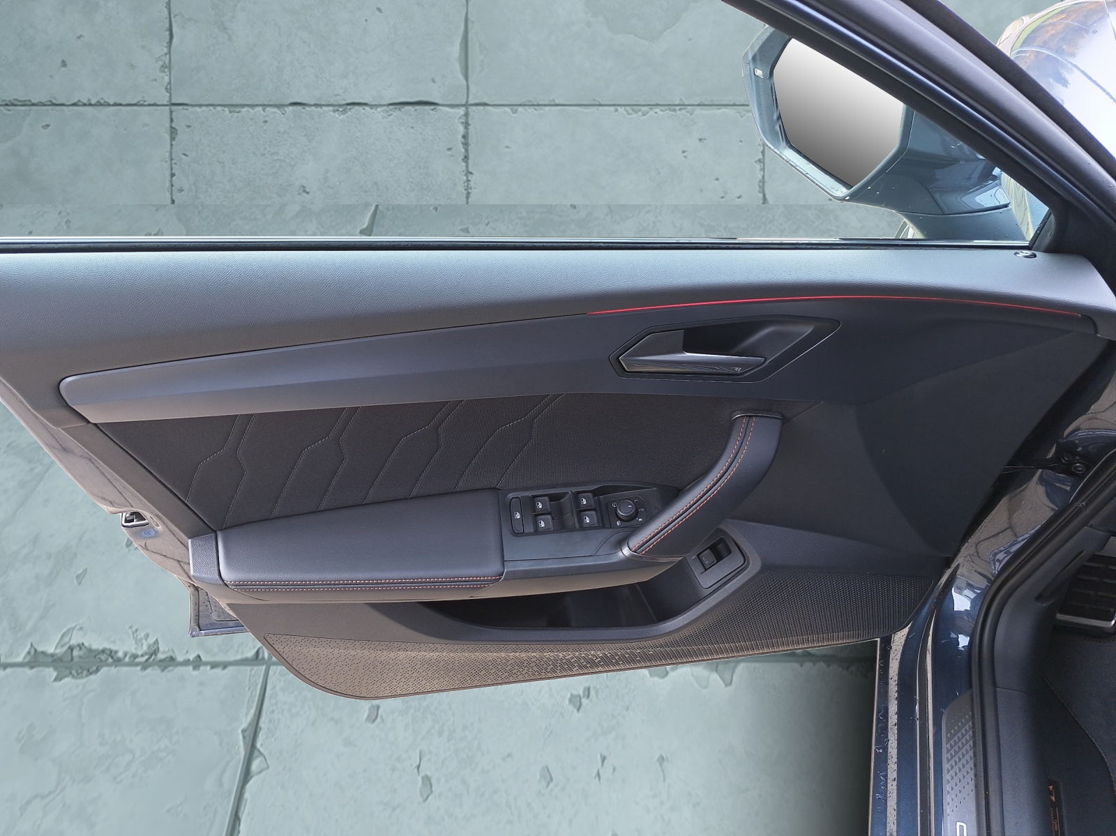 CUPRA Leon ST 1.5 eTSI DSG-image-14
