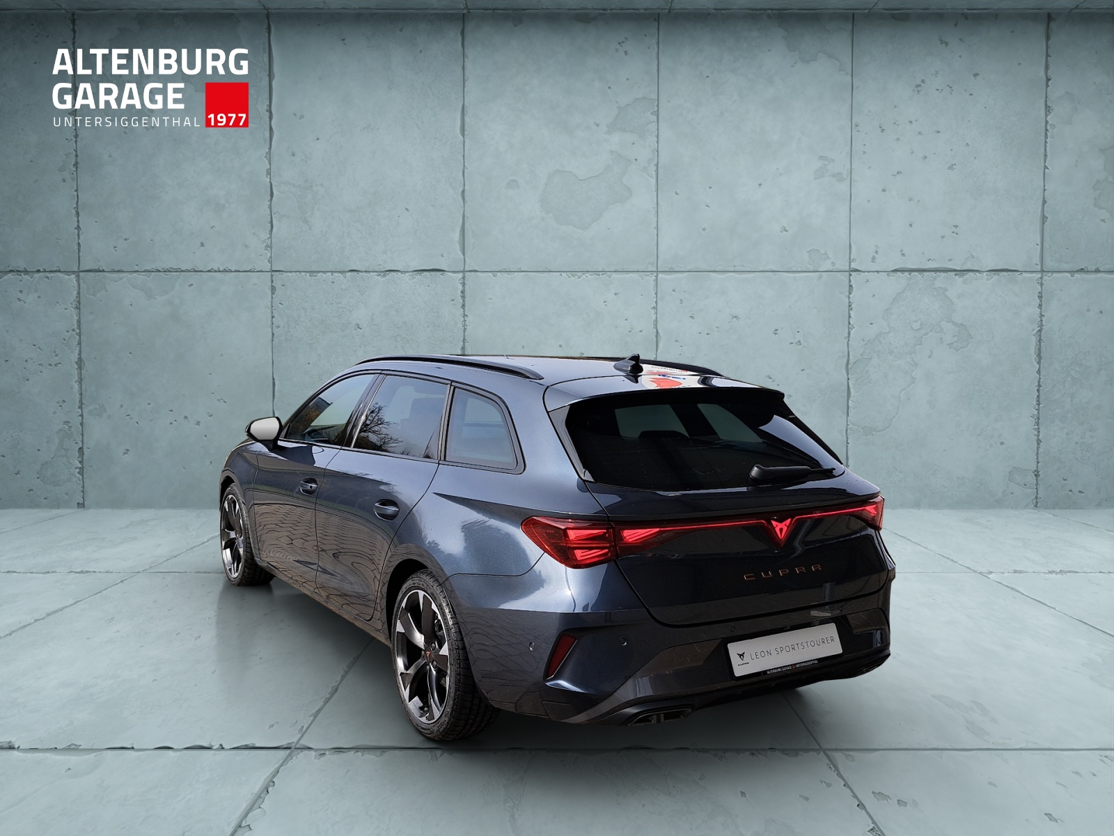 CUPRA Leon ST 1.5 eTSI DSG-image-2