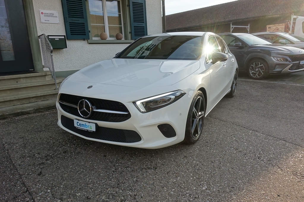 MERCEDES-BENZ A 180 Progressive 7G-DCT