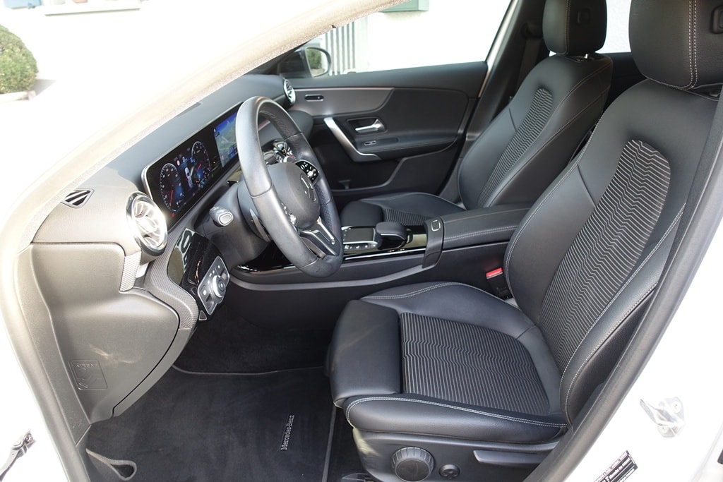 MERCEDES-BENZ A 180 Progressive 7G-DCT-image-6