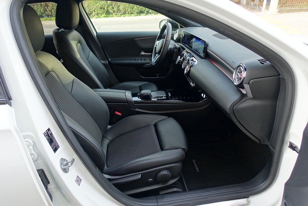 MERCEDES-BENZ A 180 Progressive 7G-DCT-image-14