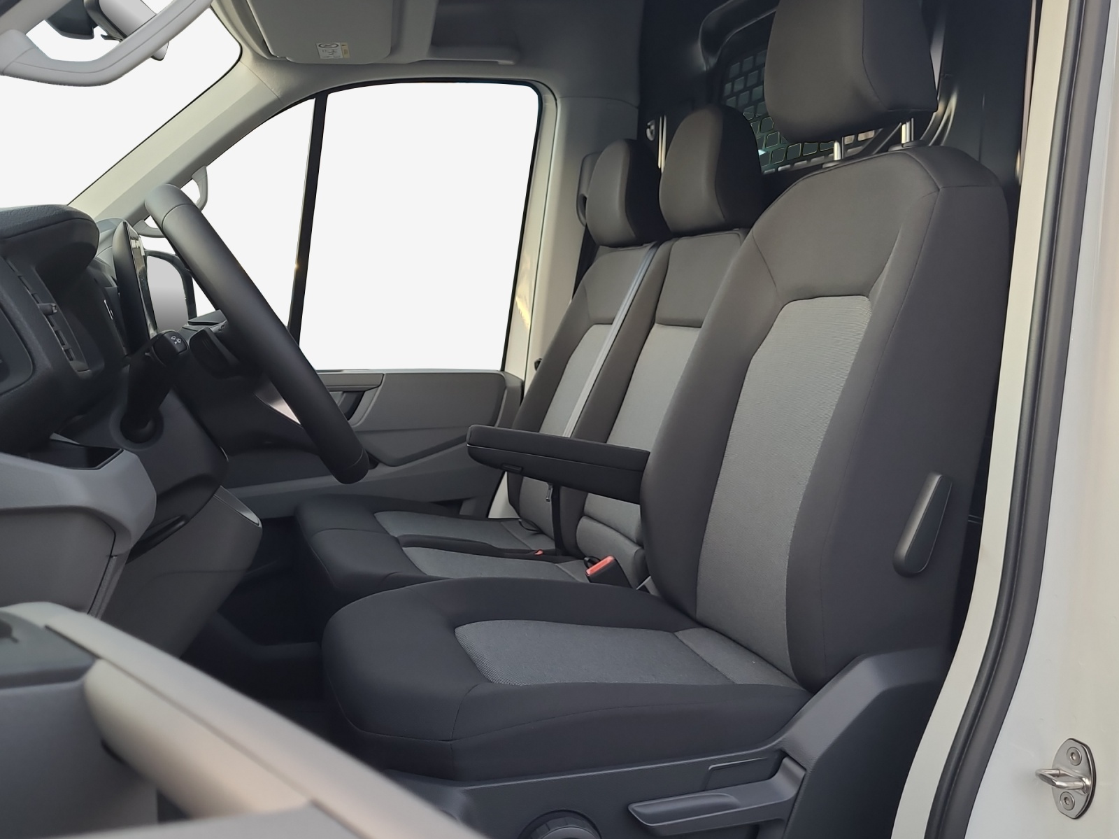 VW Crafter 35 2.0 TDI Entry L3 A-image-7