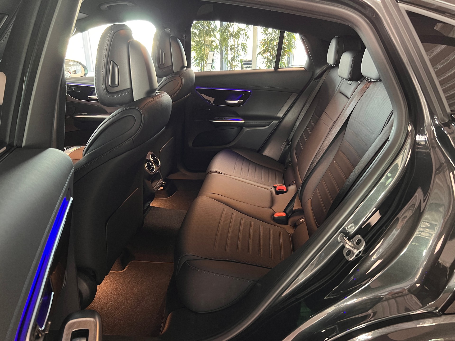 MERCEDES-BENZ GLC Coupé 300 4Matic 9G-Tronic-image-8