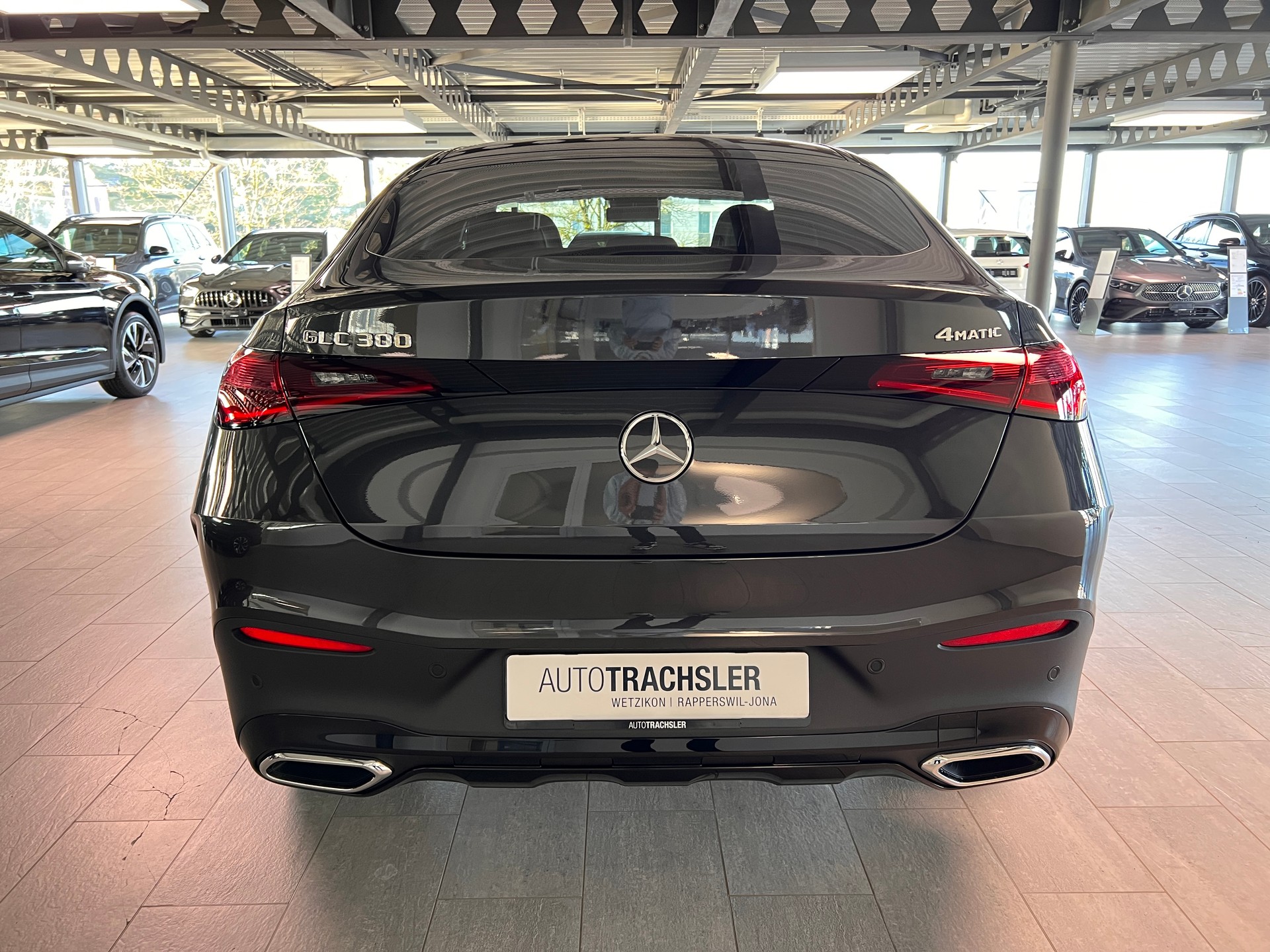 MERCEDES-BENZ GLC Coupé 300 4Matic 9G-Tronic-image-4