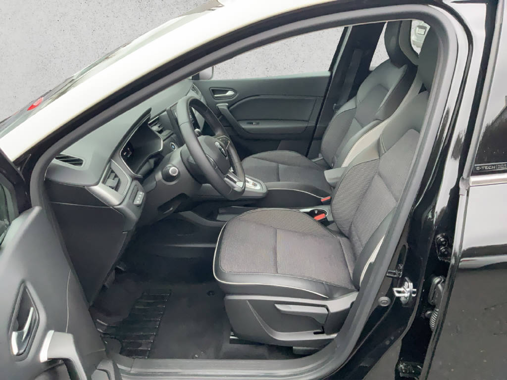 RENAULT Captur 1.6 E-Tech Plug-in Intens-image-8