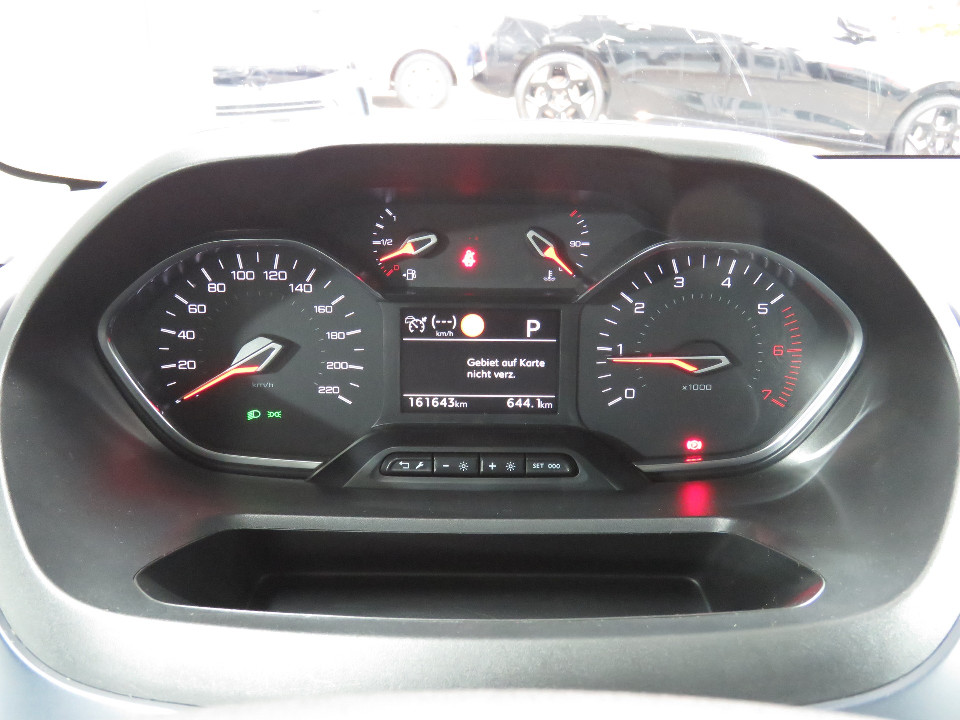 PEUGEOT Rifter Long 1.5 BlueHDi Allure EAT8 (Automat, AHK 1'225 kg)-image-16