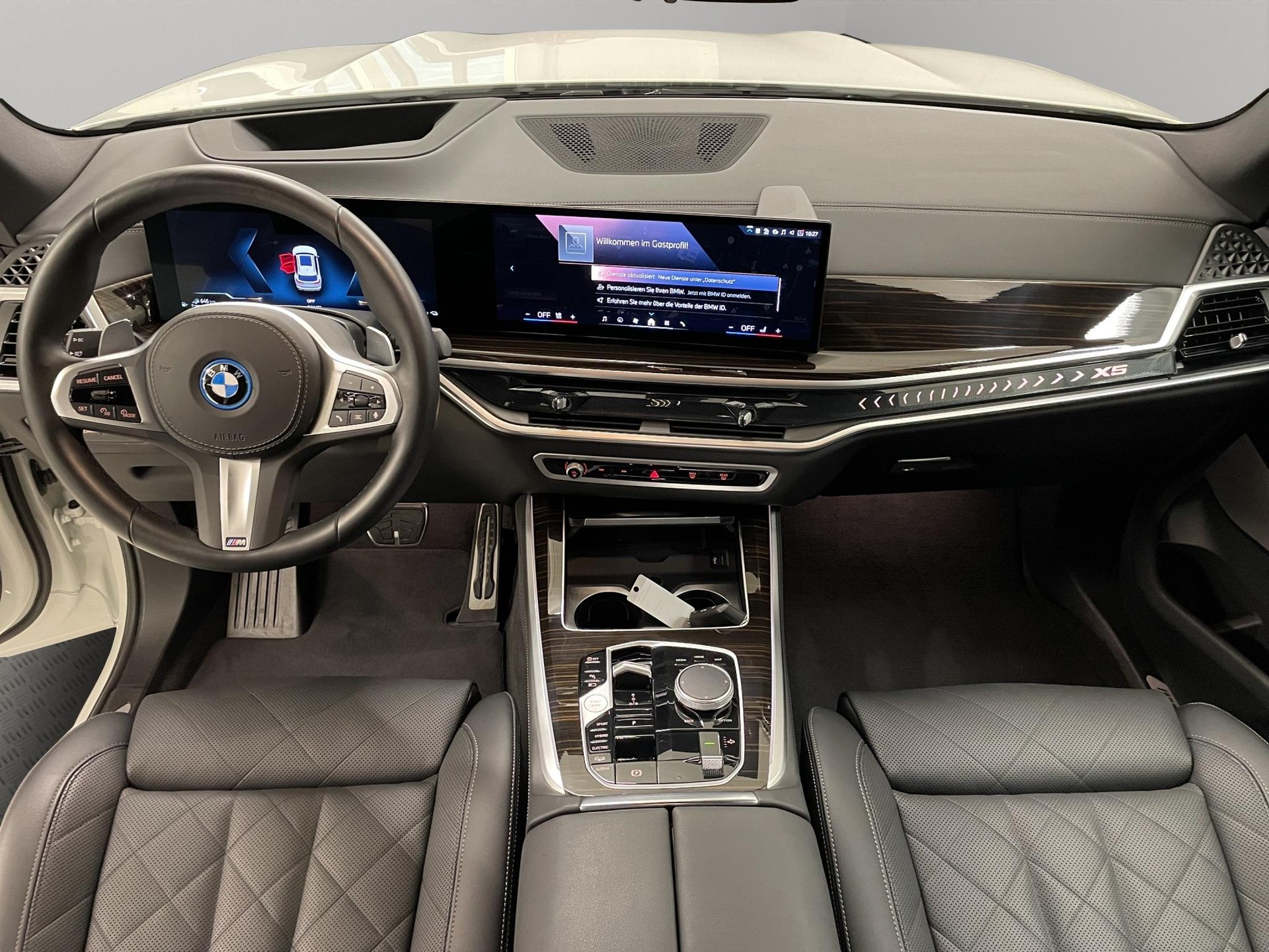 BMW X5 50e xDrive50e SAG-image-13