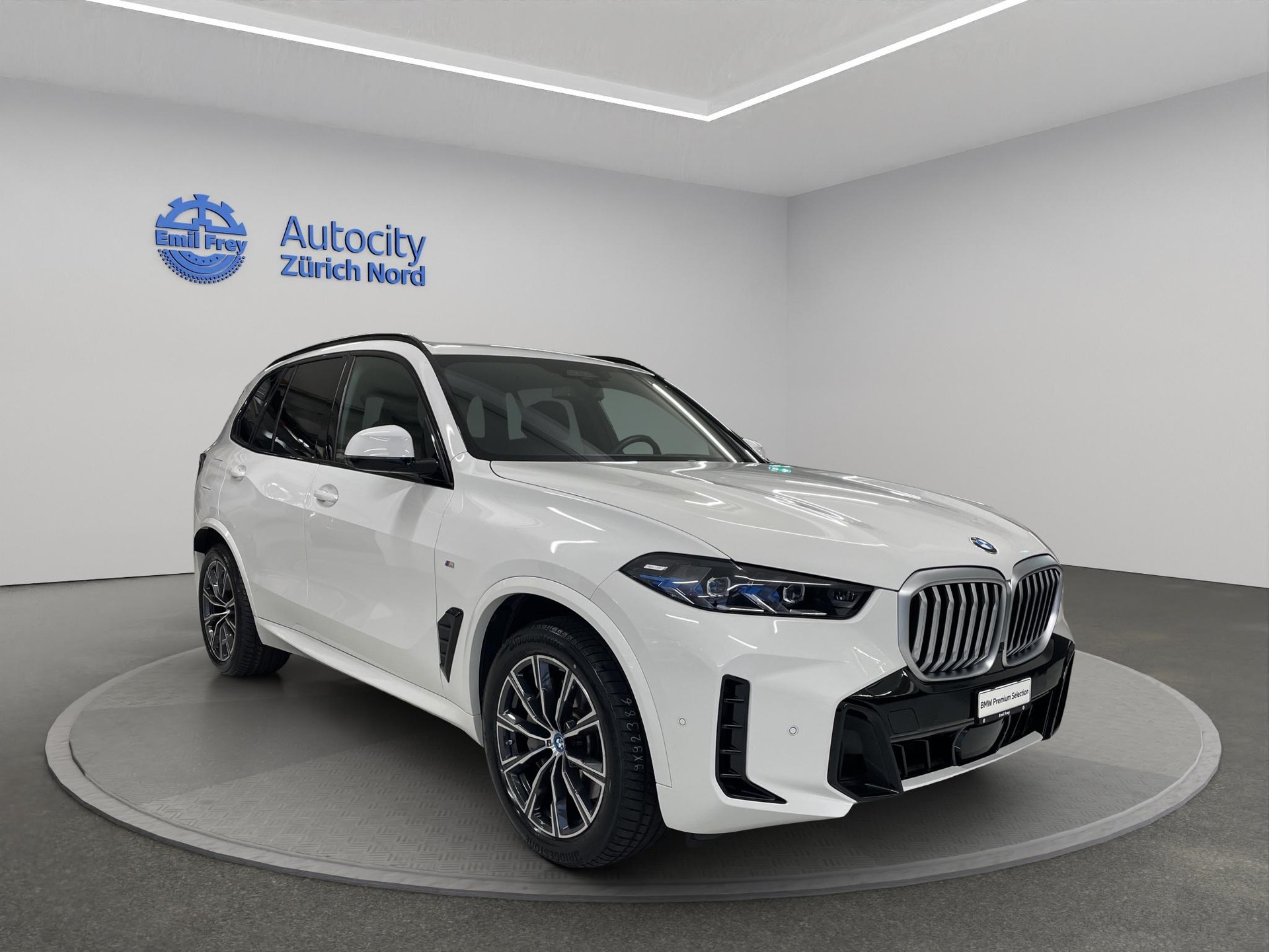 BMW X5 50e xDrive50e SAG-image-4