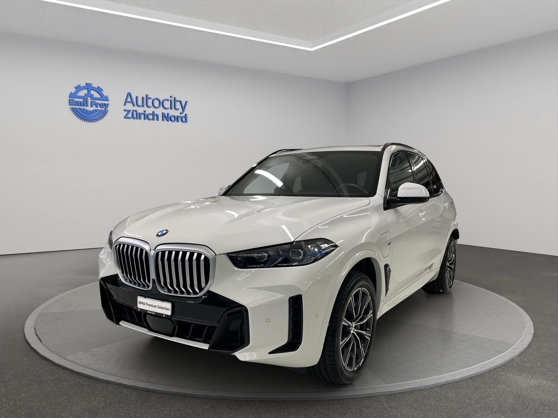 BMW X5 50e xDrive50e SAG-image-0