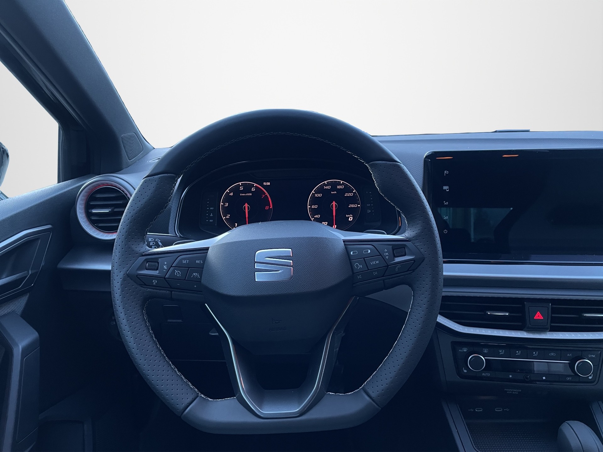 SEAT Ibiza 1.0 EcoTSI Move FR DSG-image-9