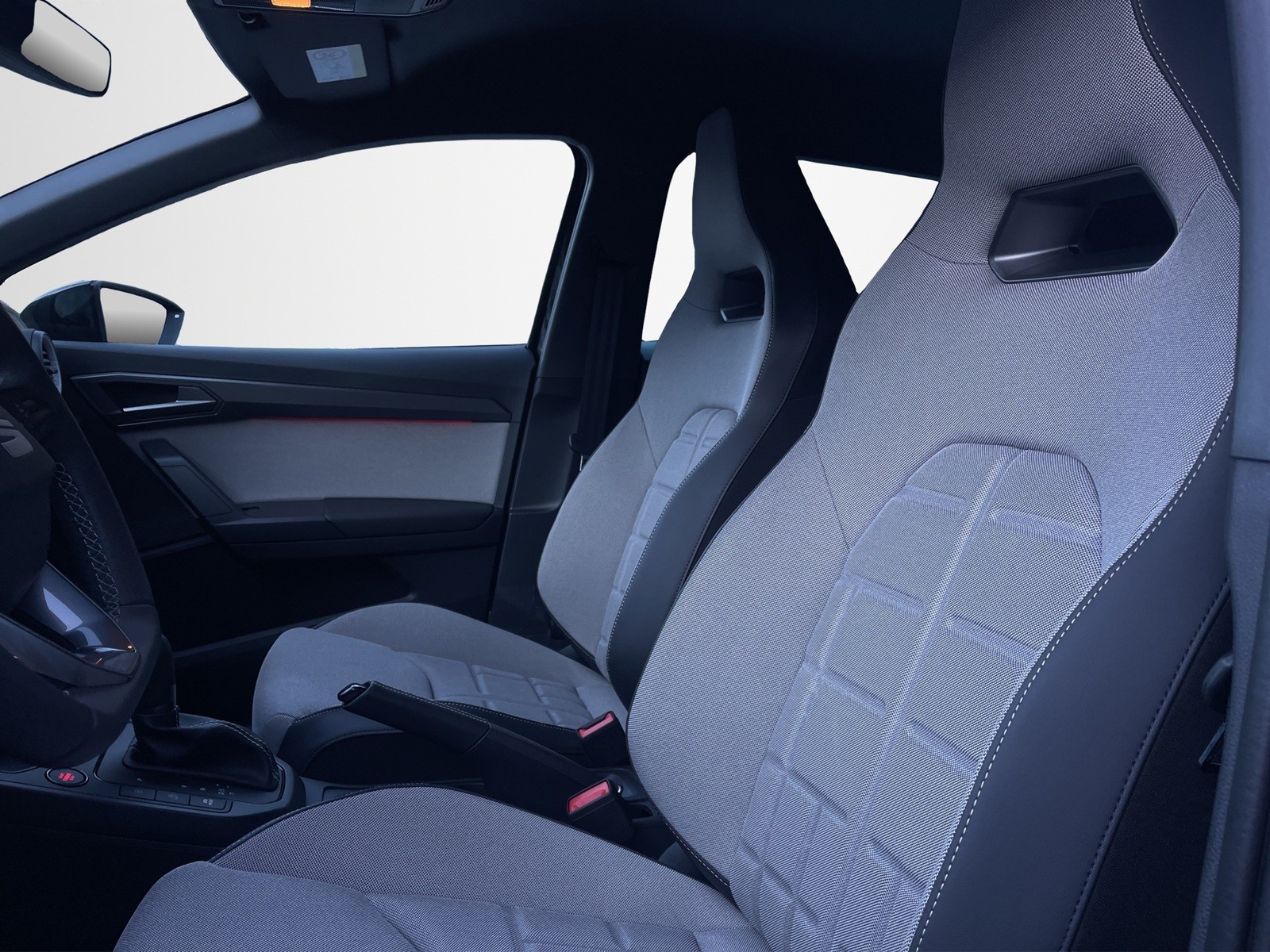SEAT Ibiza 1.0 EcoTSI Move FR DSG-image-8