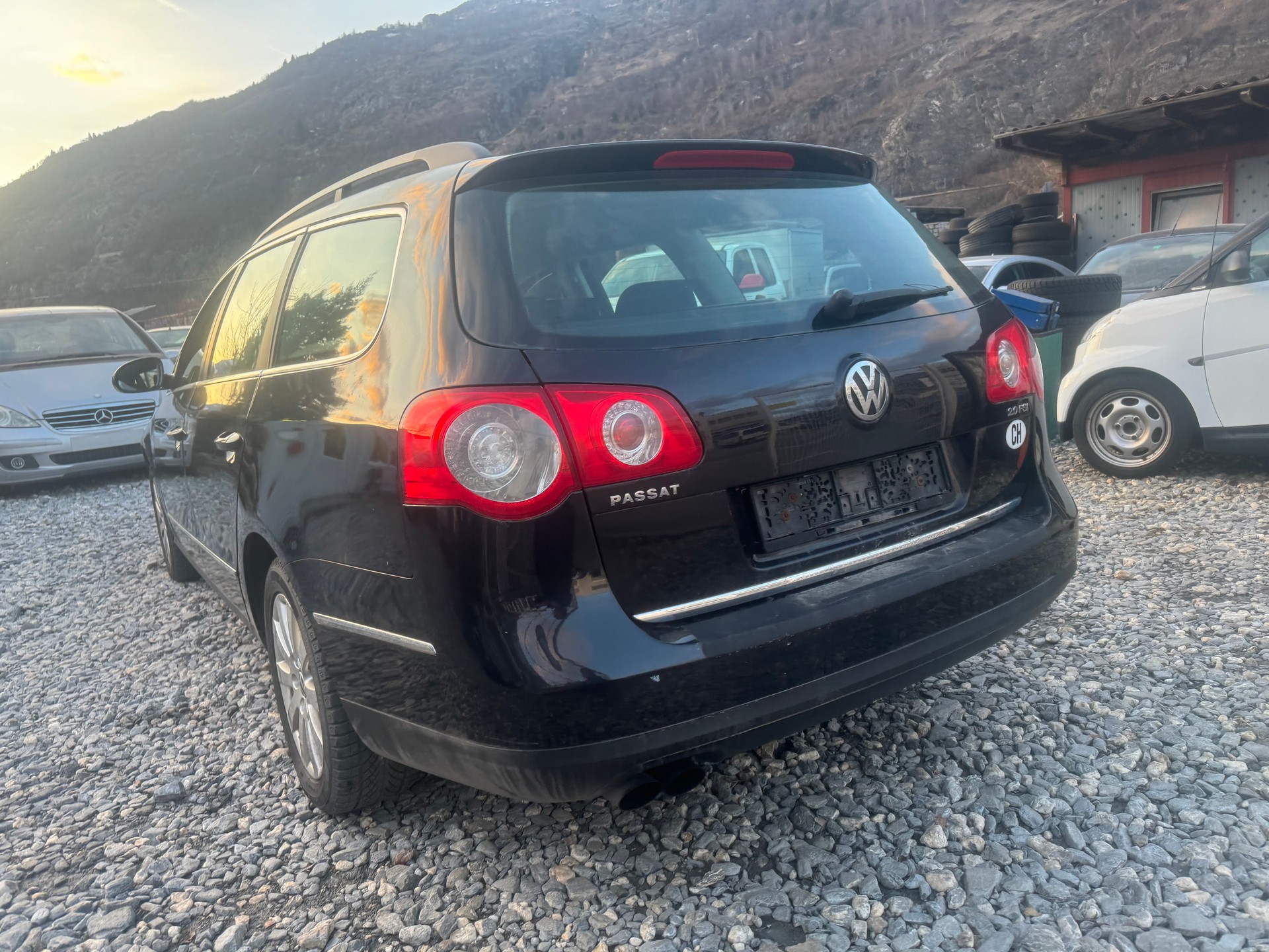 VW Passat Variant 2.0 FSI Comfortline-image-11