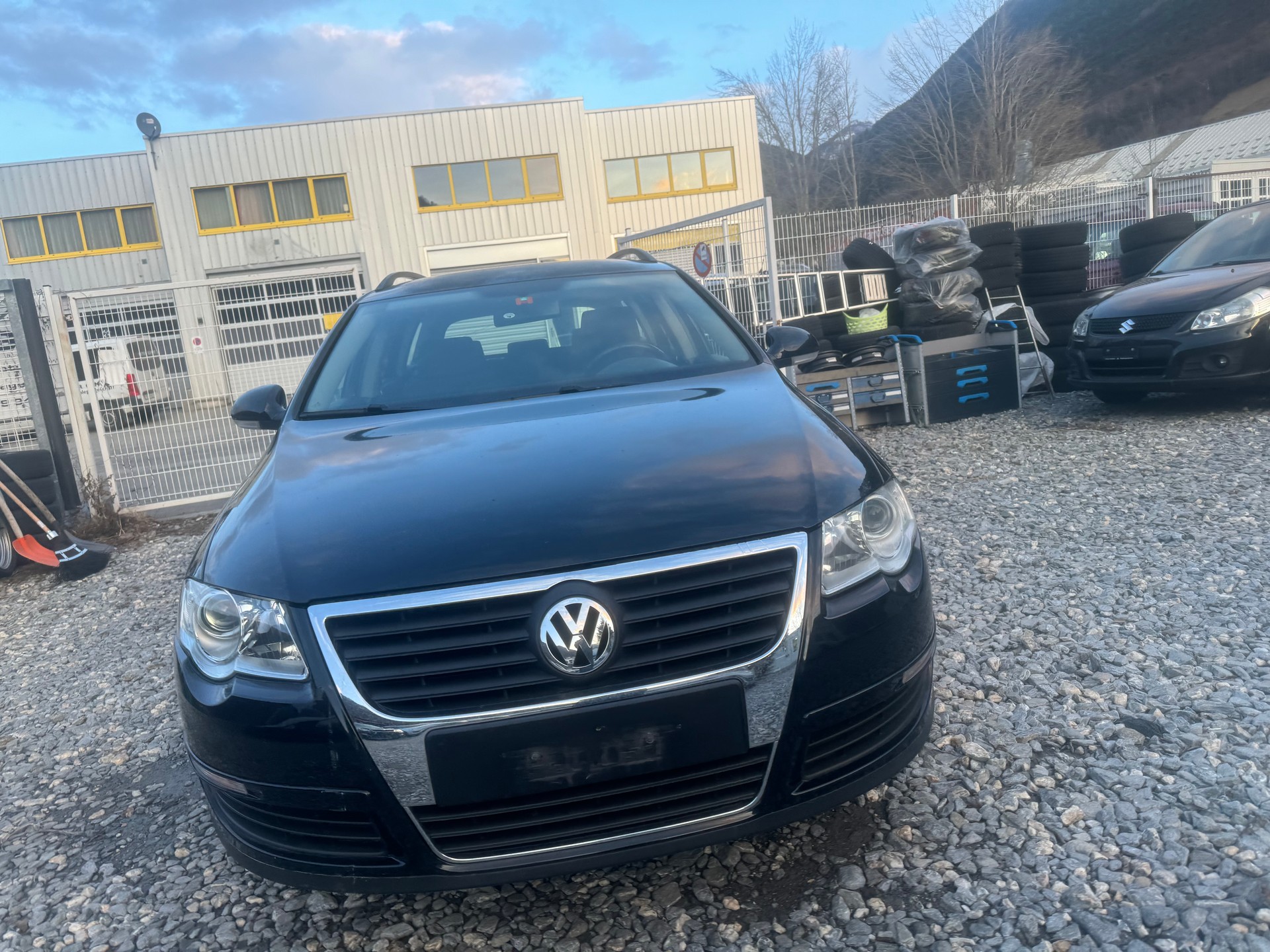 VW Passat Variant 2.0 FSI Comfortline-image-3