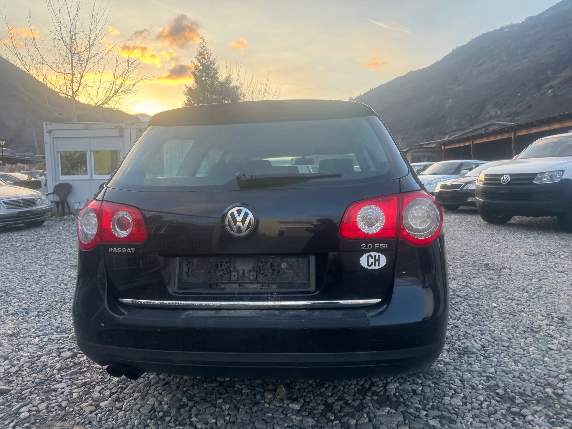 VW Passat Variant 2.0 FSI Comfortline-image-9